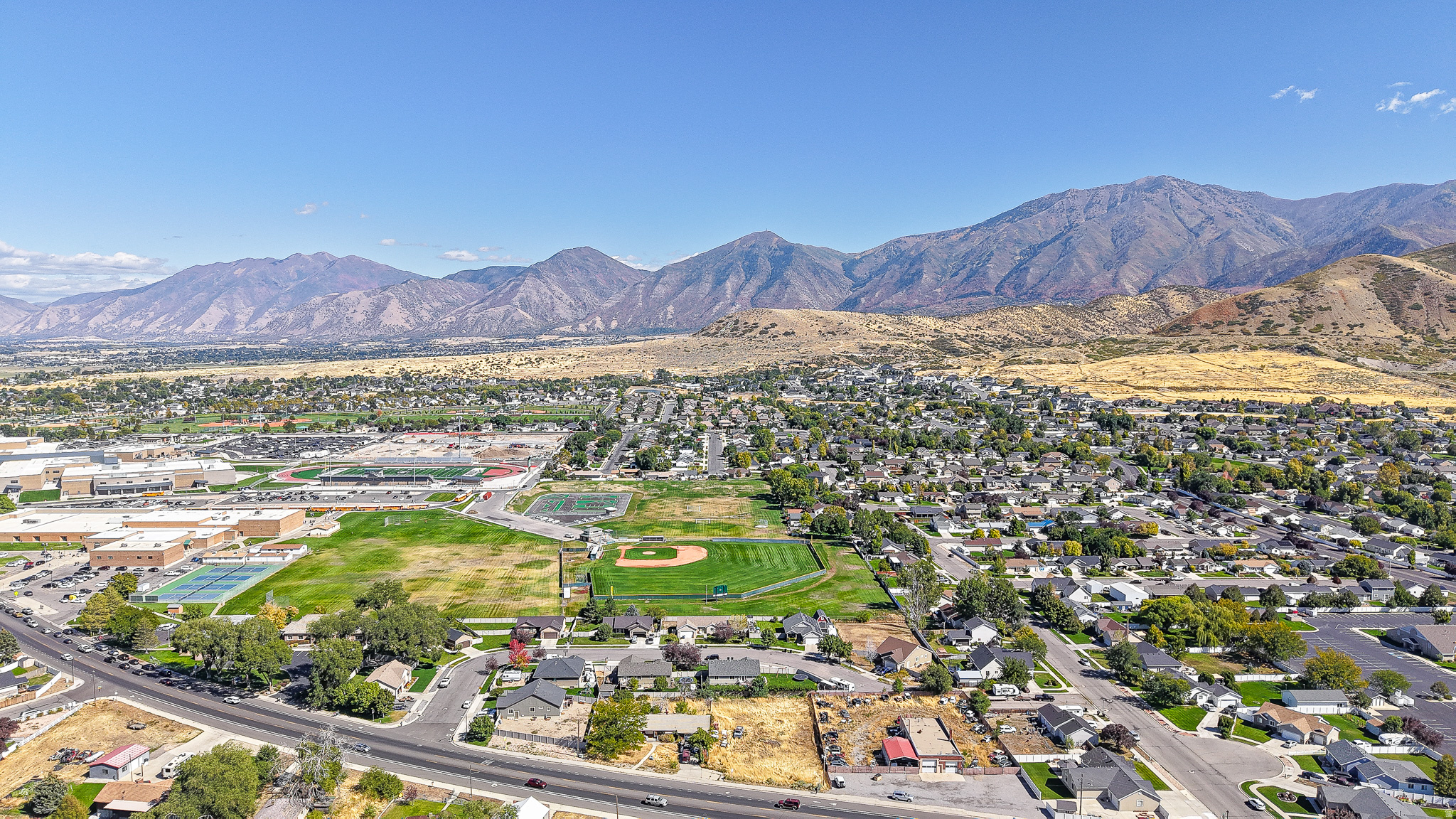 1161 S HIGHWAY 198 HWY