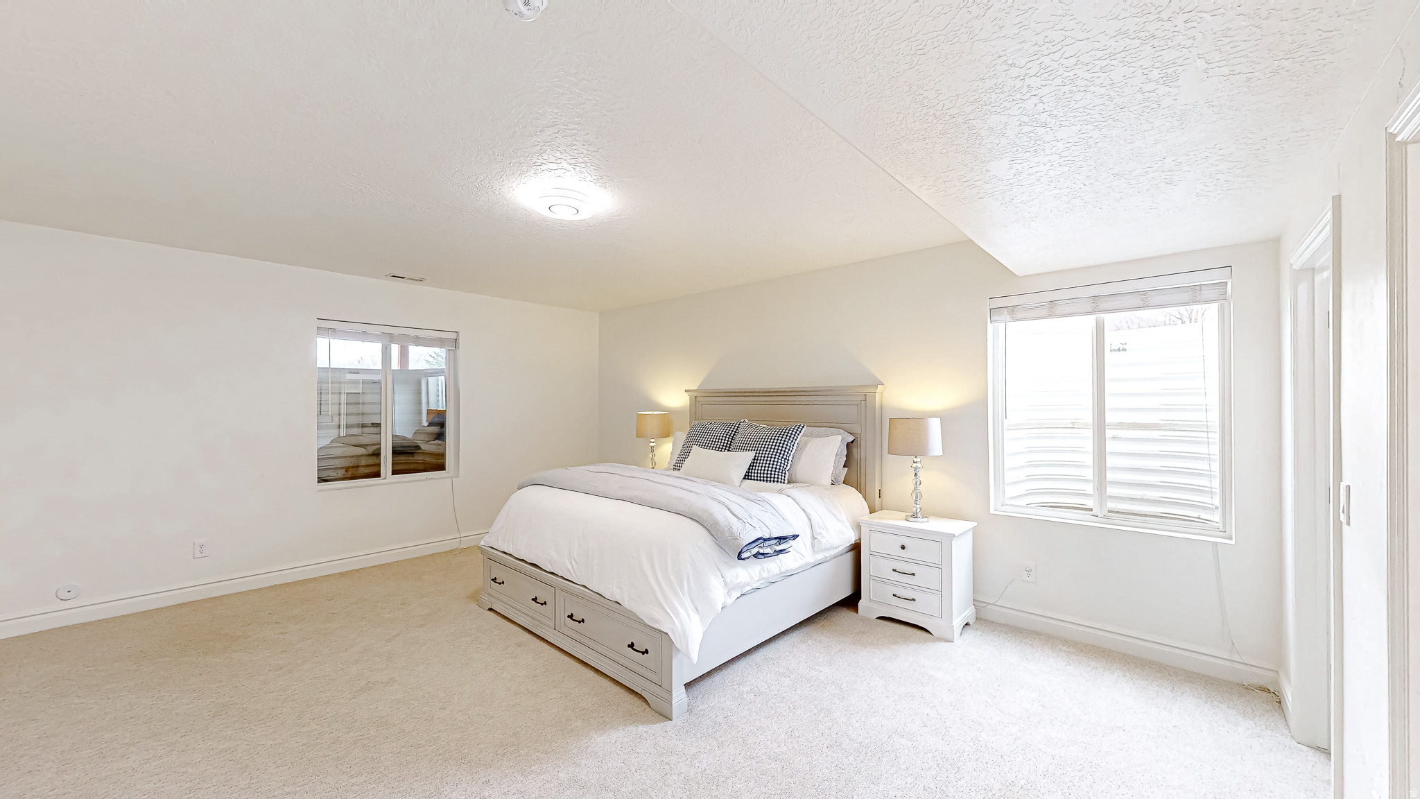 11578 N BROADLEAF HOLLOW LN