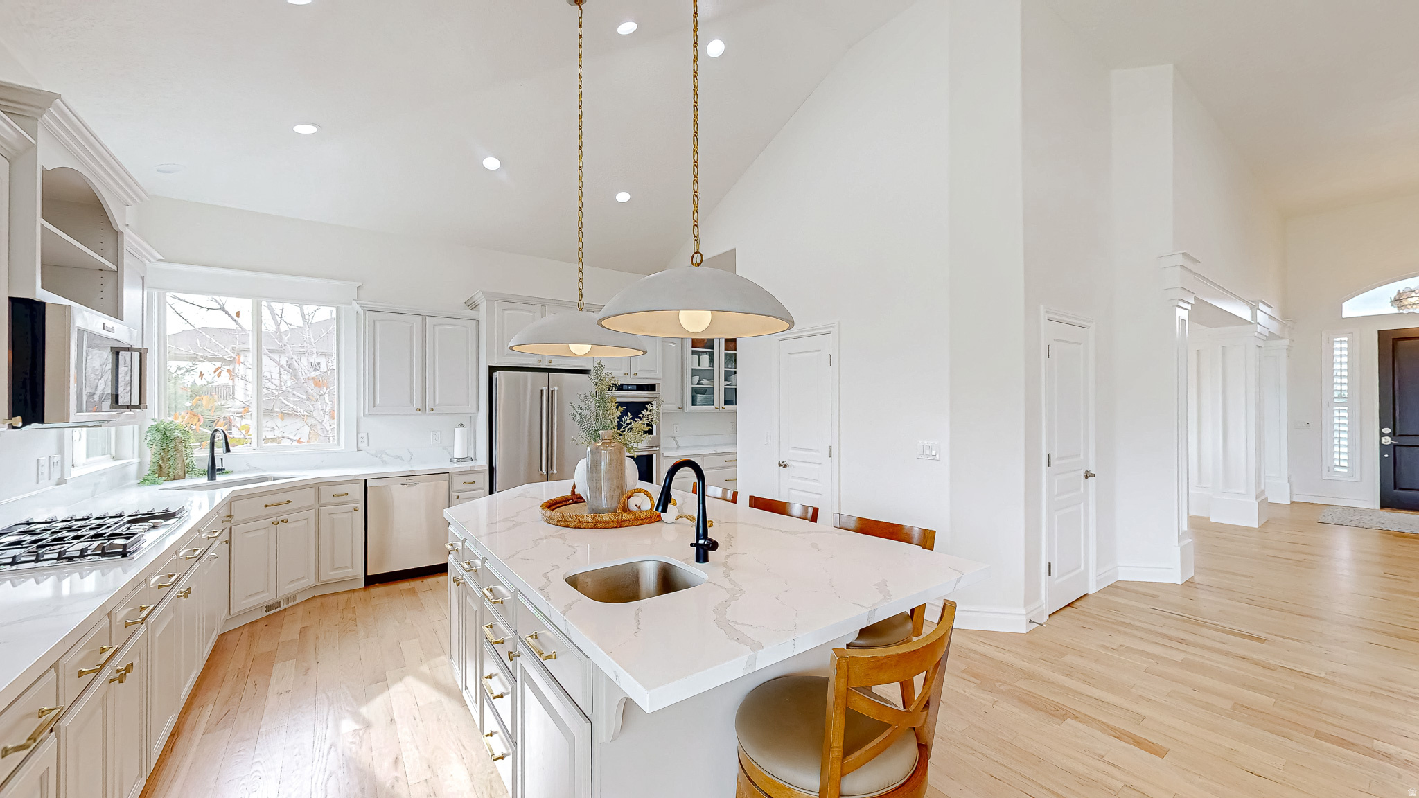 11578 N BROADLEAF HOLLOW LN