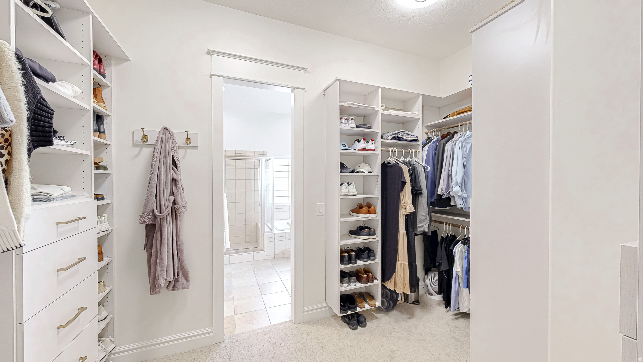 11578 N BROADLEAF HOLLOW LN