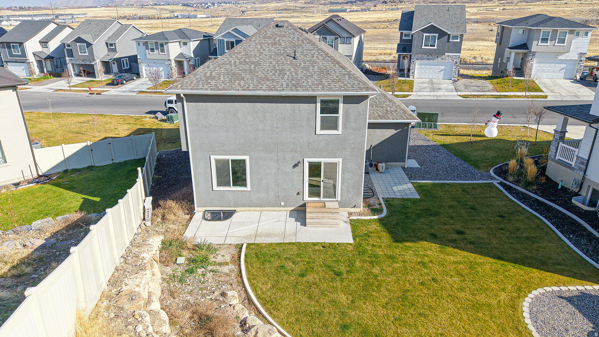 1816 S FREESTONE BLVD