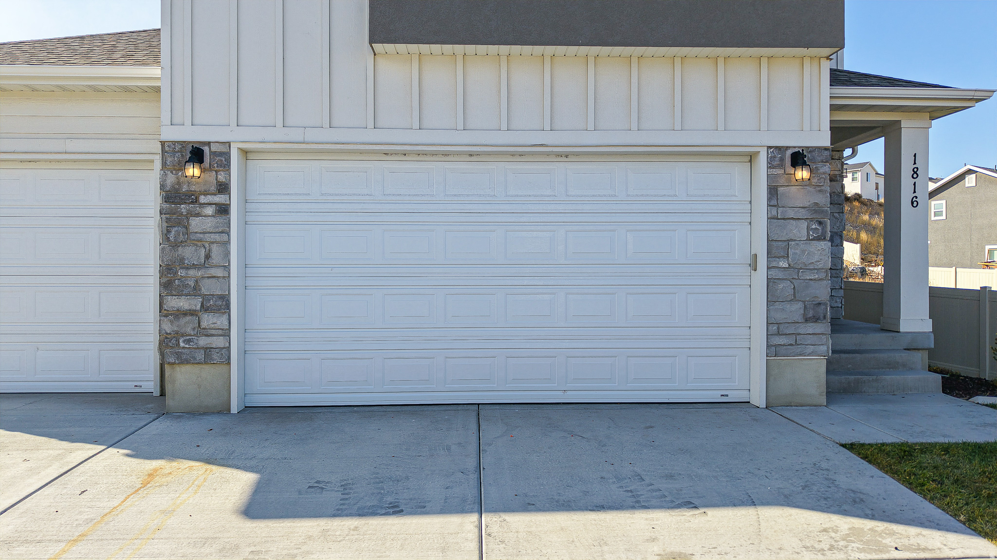 1816 S FREESTONE BLVD