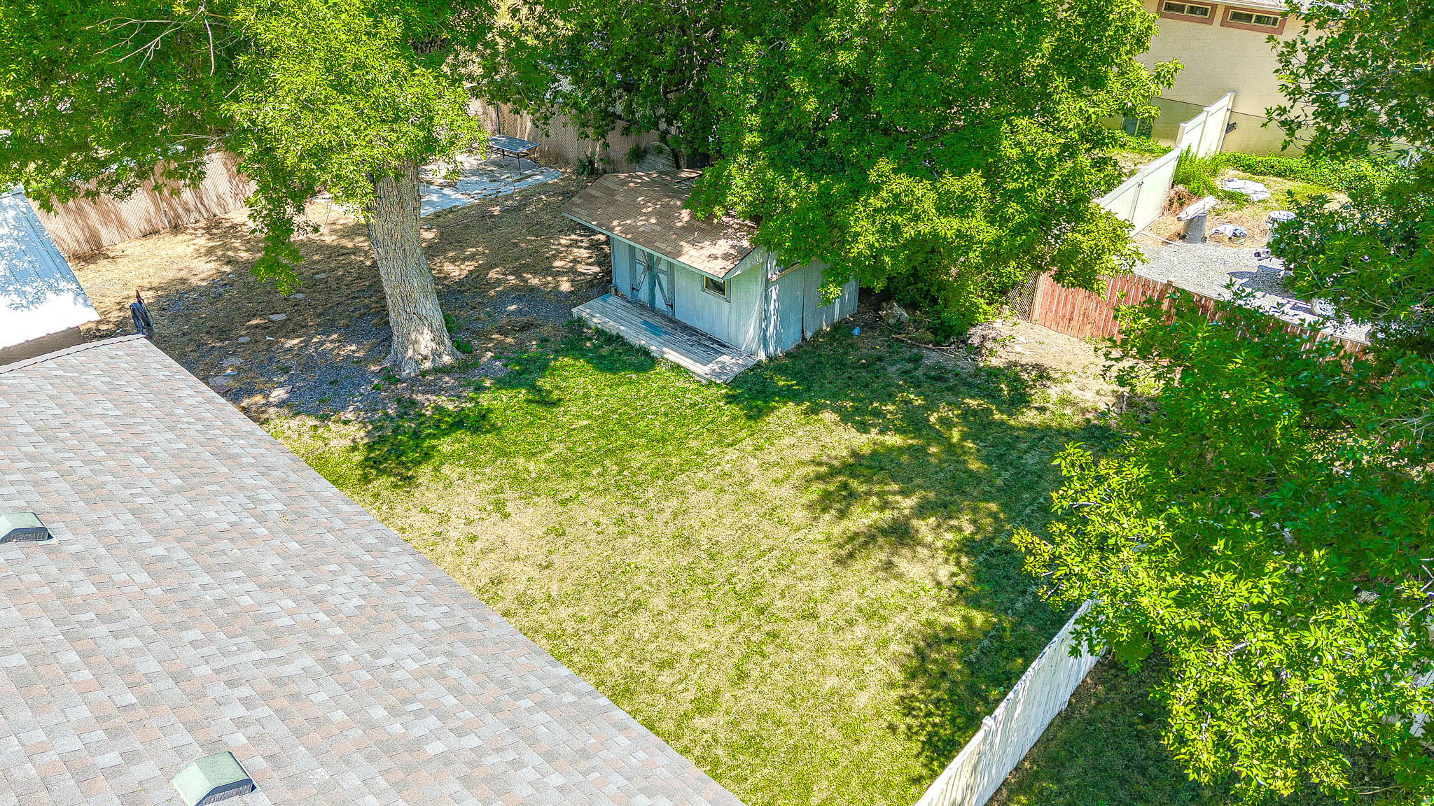 205 E CENTER ST