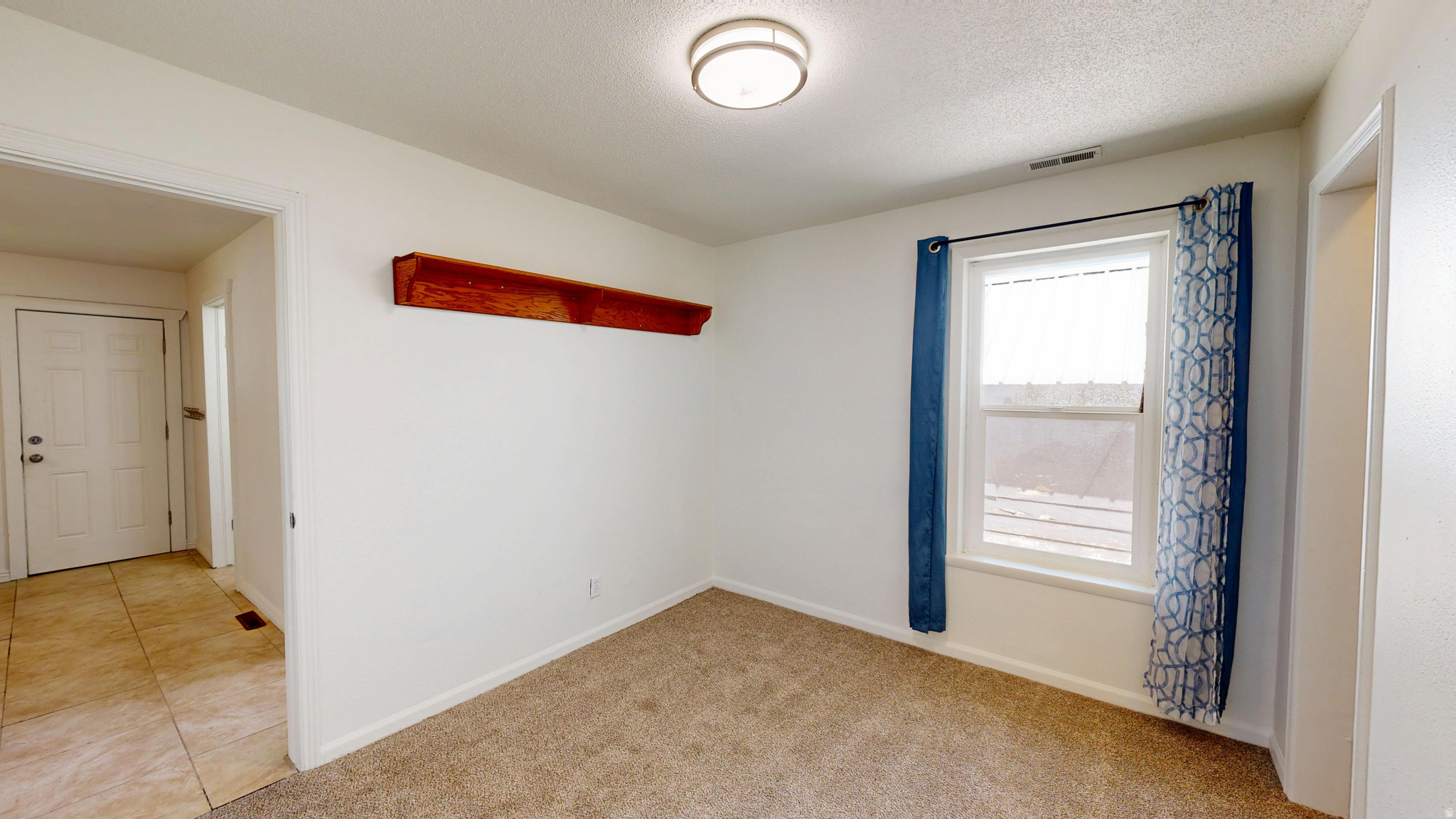 205 E CENTER ST