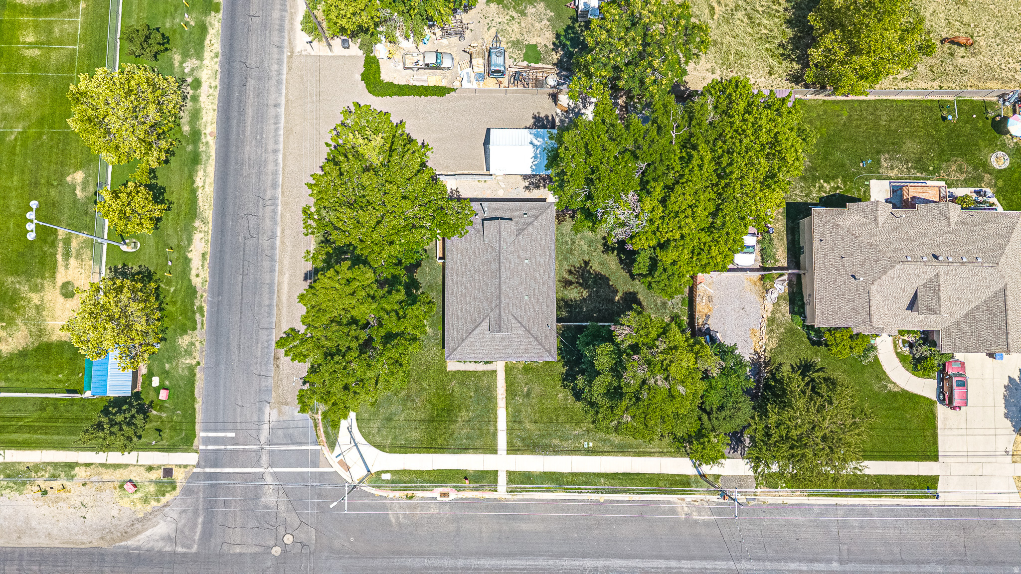 205 E CENTER ST