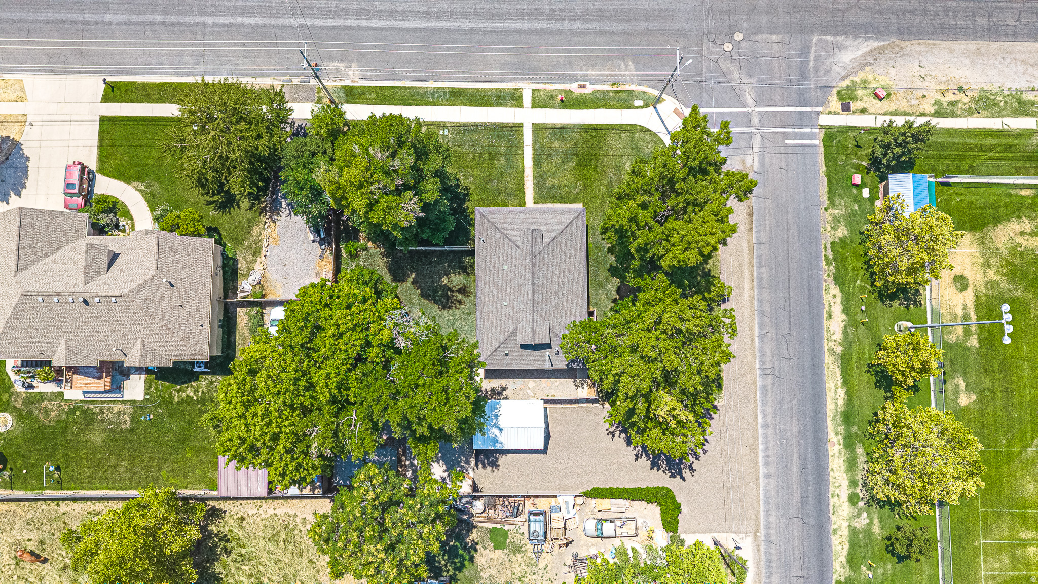 205 E CENTER ST