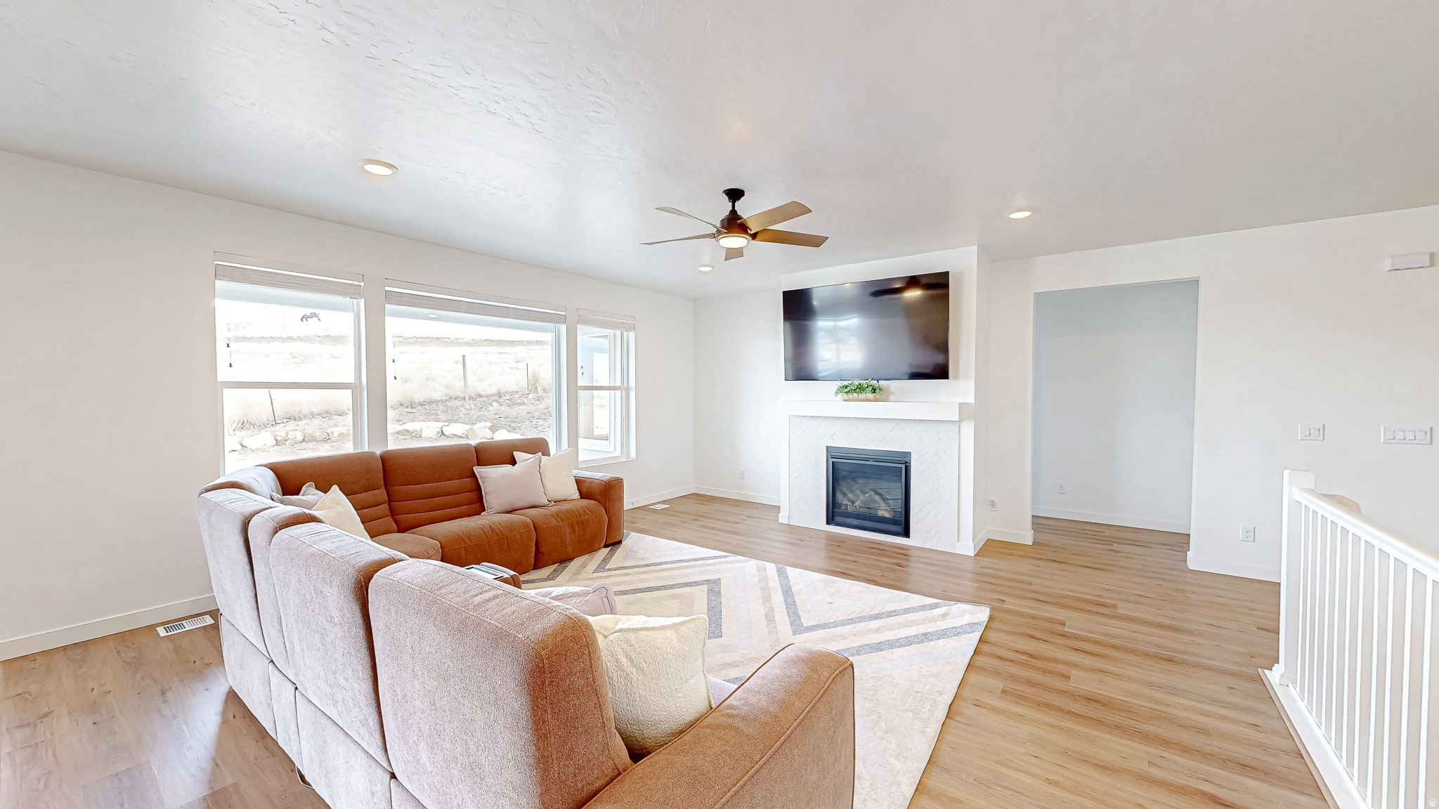 872 W UNION BENCH DR