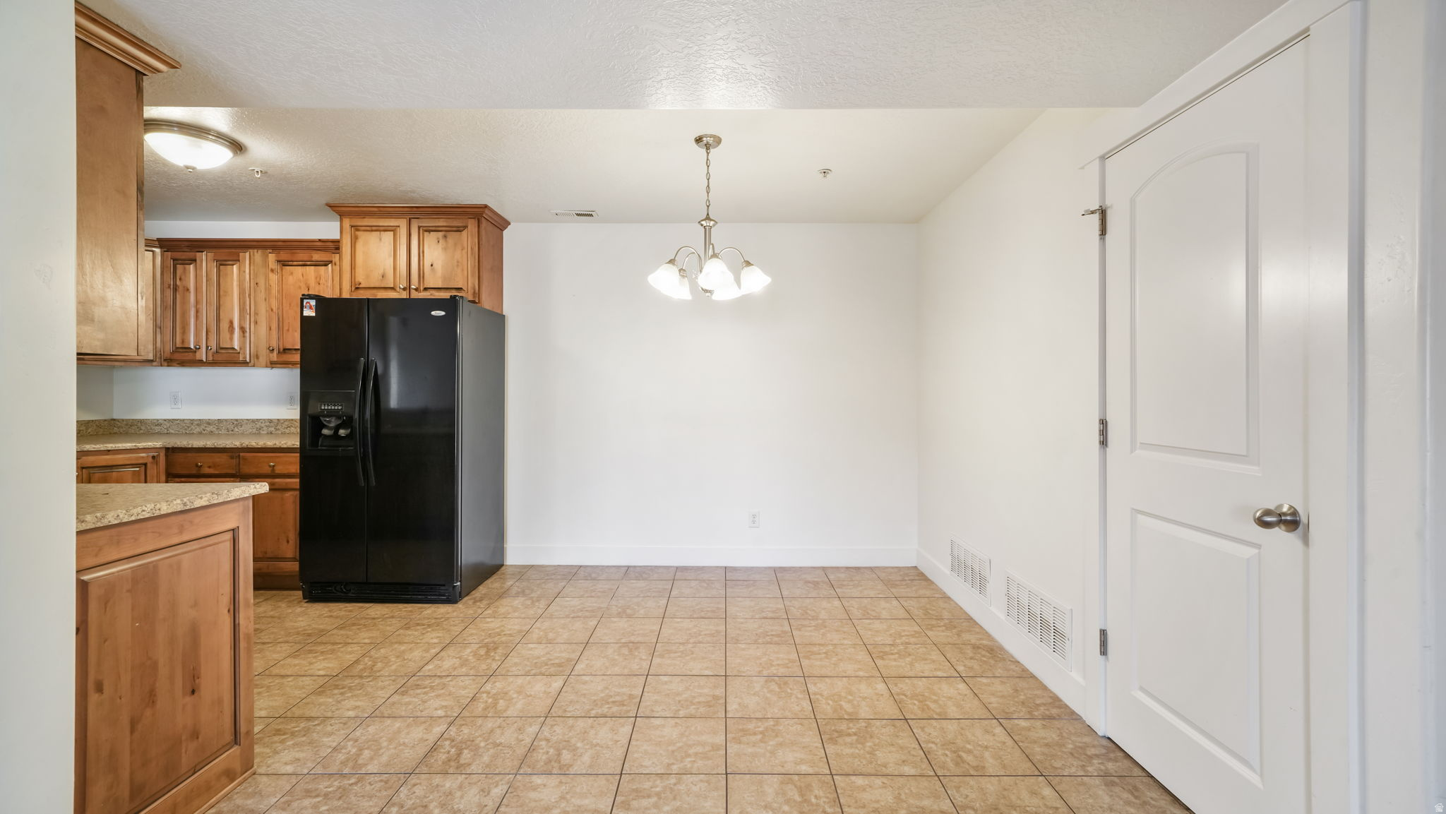 1045 S 1700 W #221