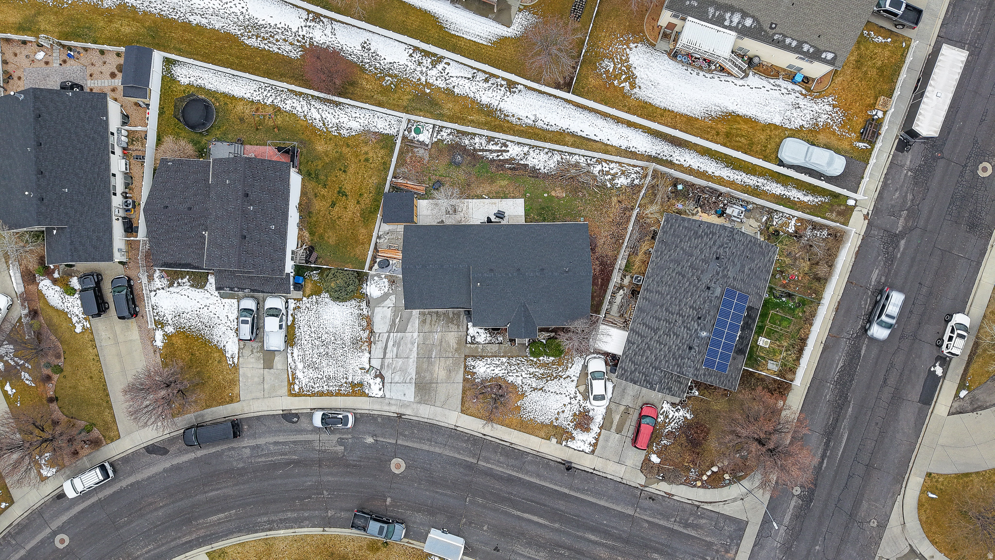 1216 E LOAFER VIEW DR