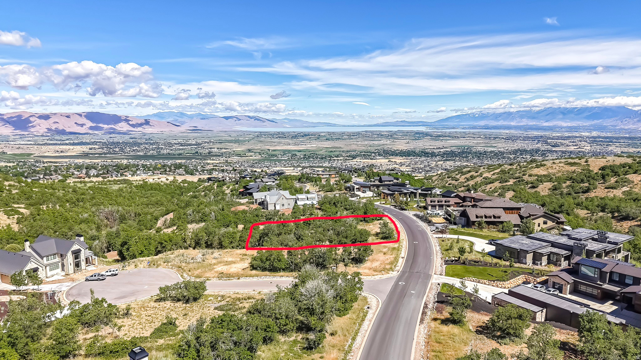 890 S SUMMIT DR Unit: 47