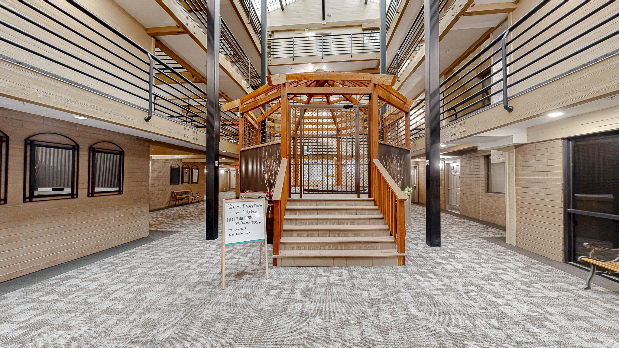 2000 PROSPECTOR AVE #106