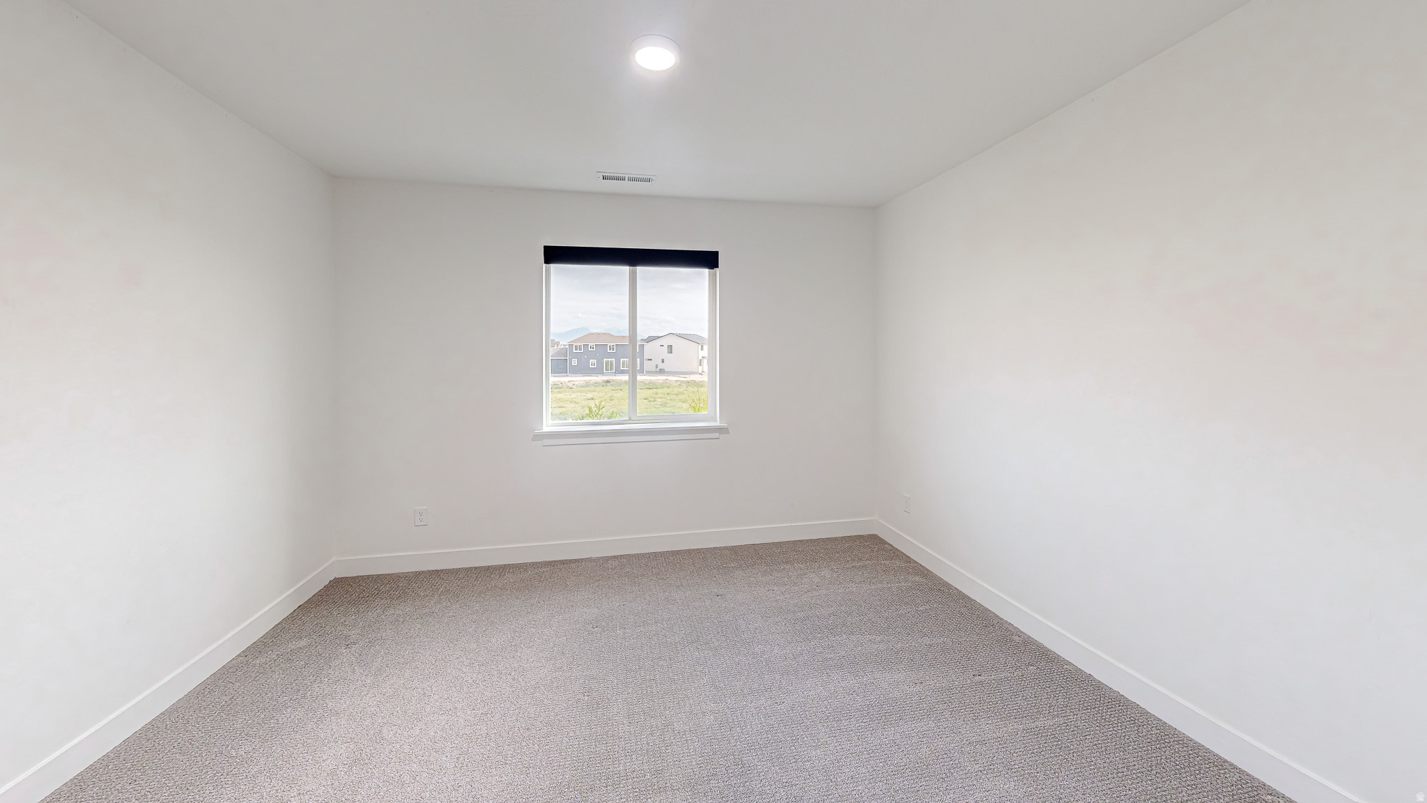 153 W 160 N #130