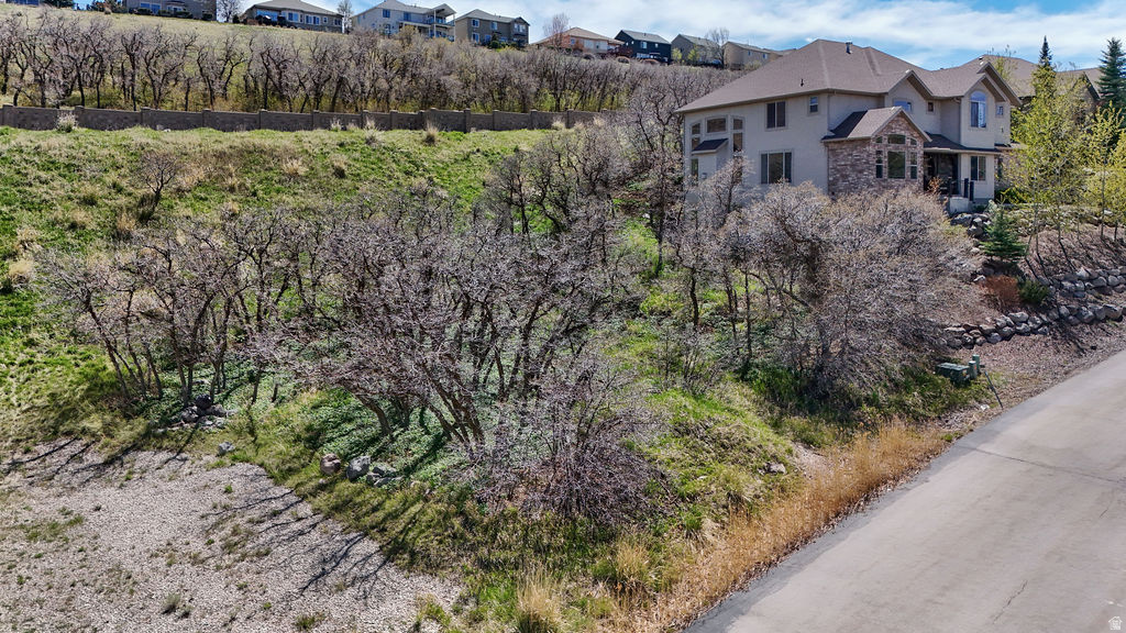 1846 E SEVEN OAKS LN Unit: 442