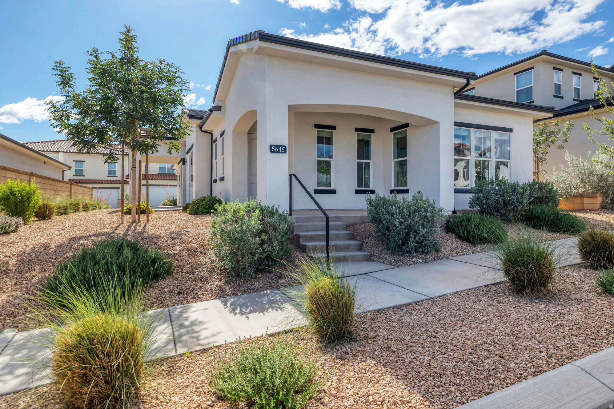 5645 S ADOBE SUN DR