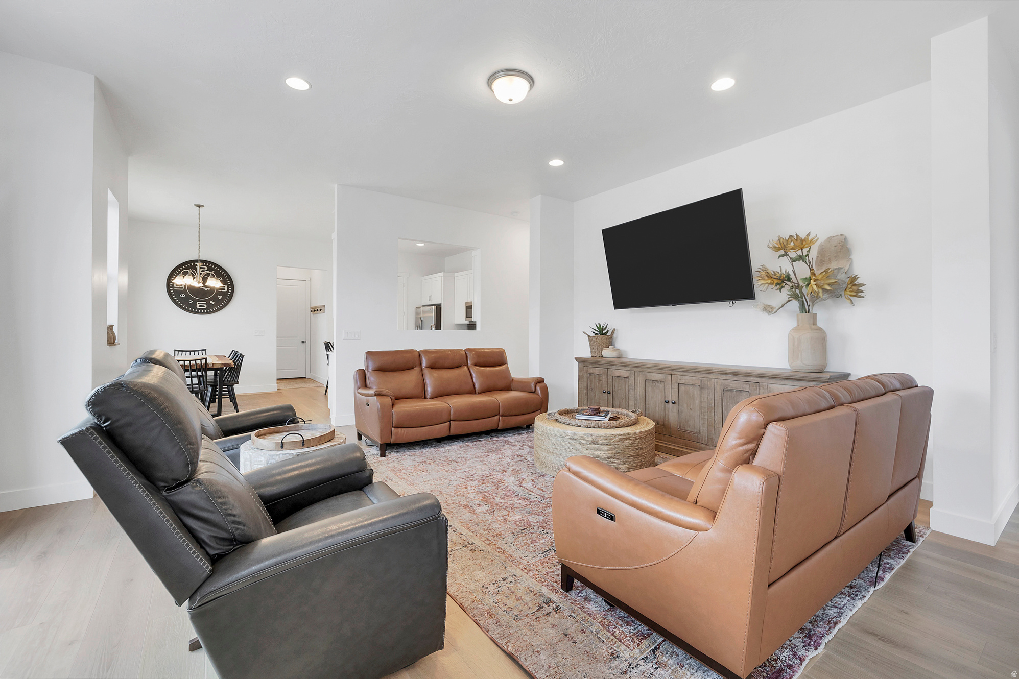 5645 S ADOBE SUN DR