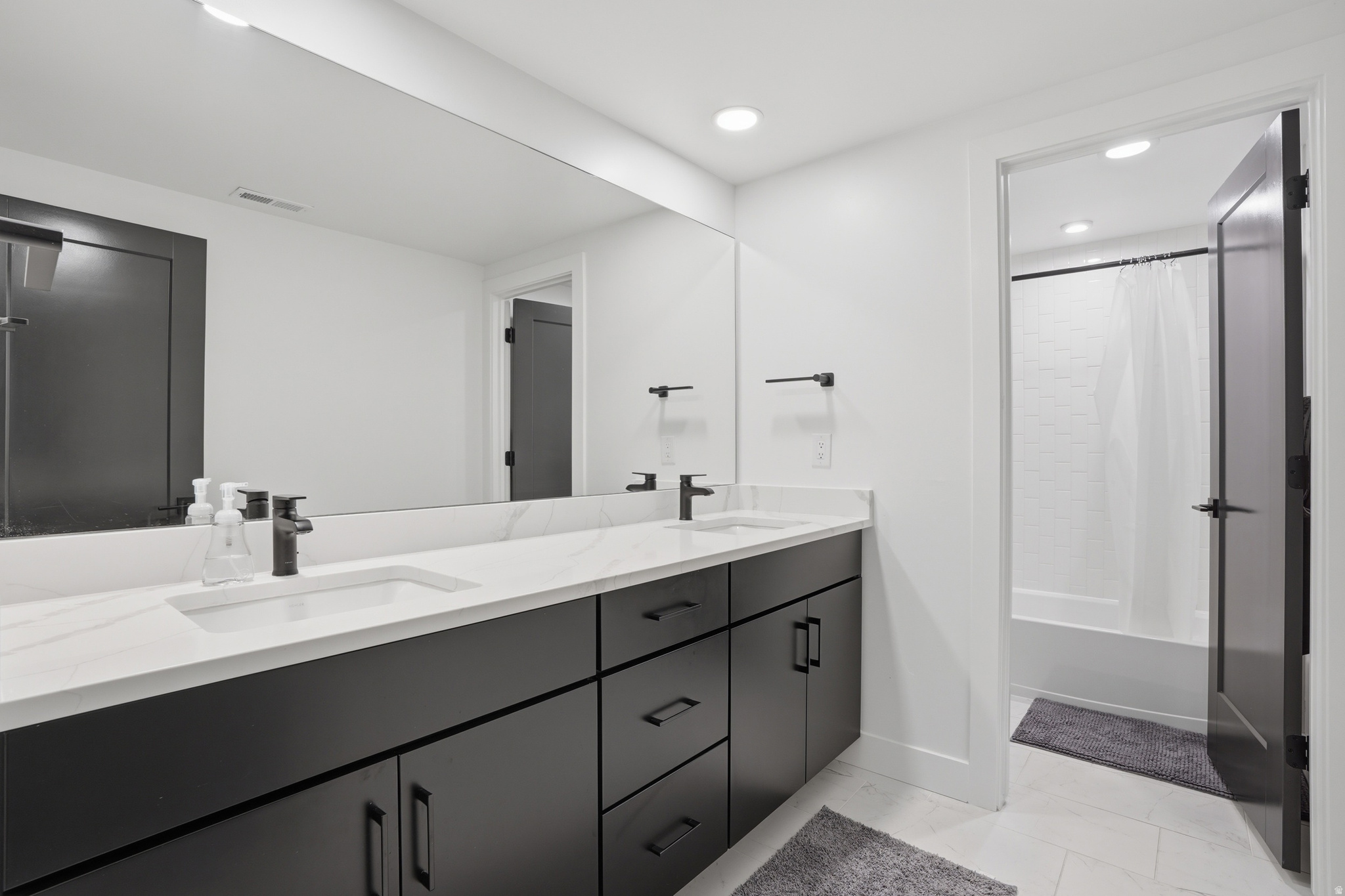 1227 W AUTUMN VIEW CIR CIR #339