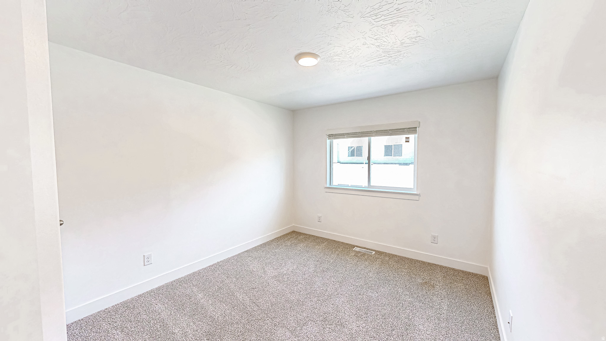 1382 N MEADOW LN #638