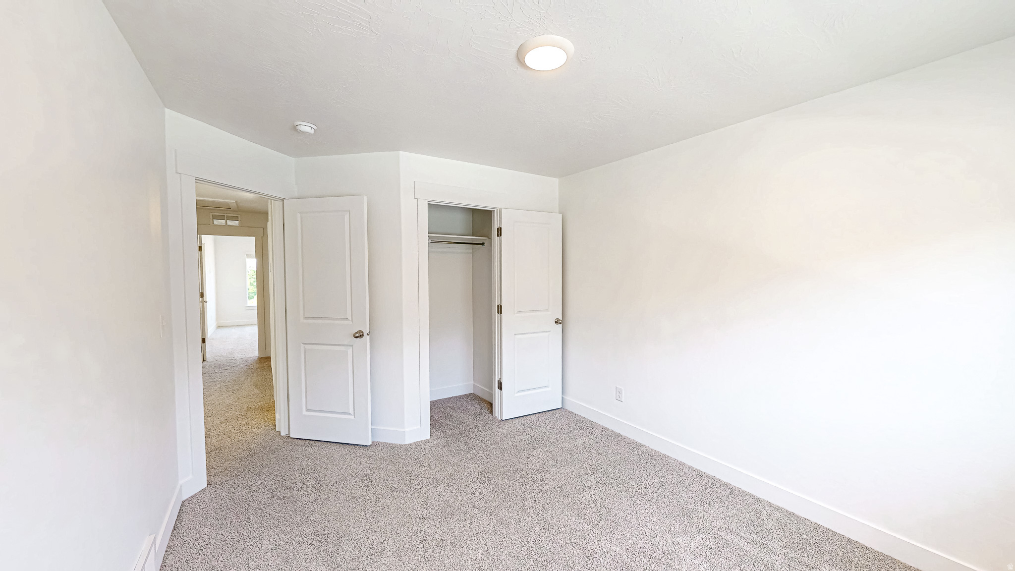 1382 N MEADOW LN #638
