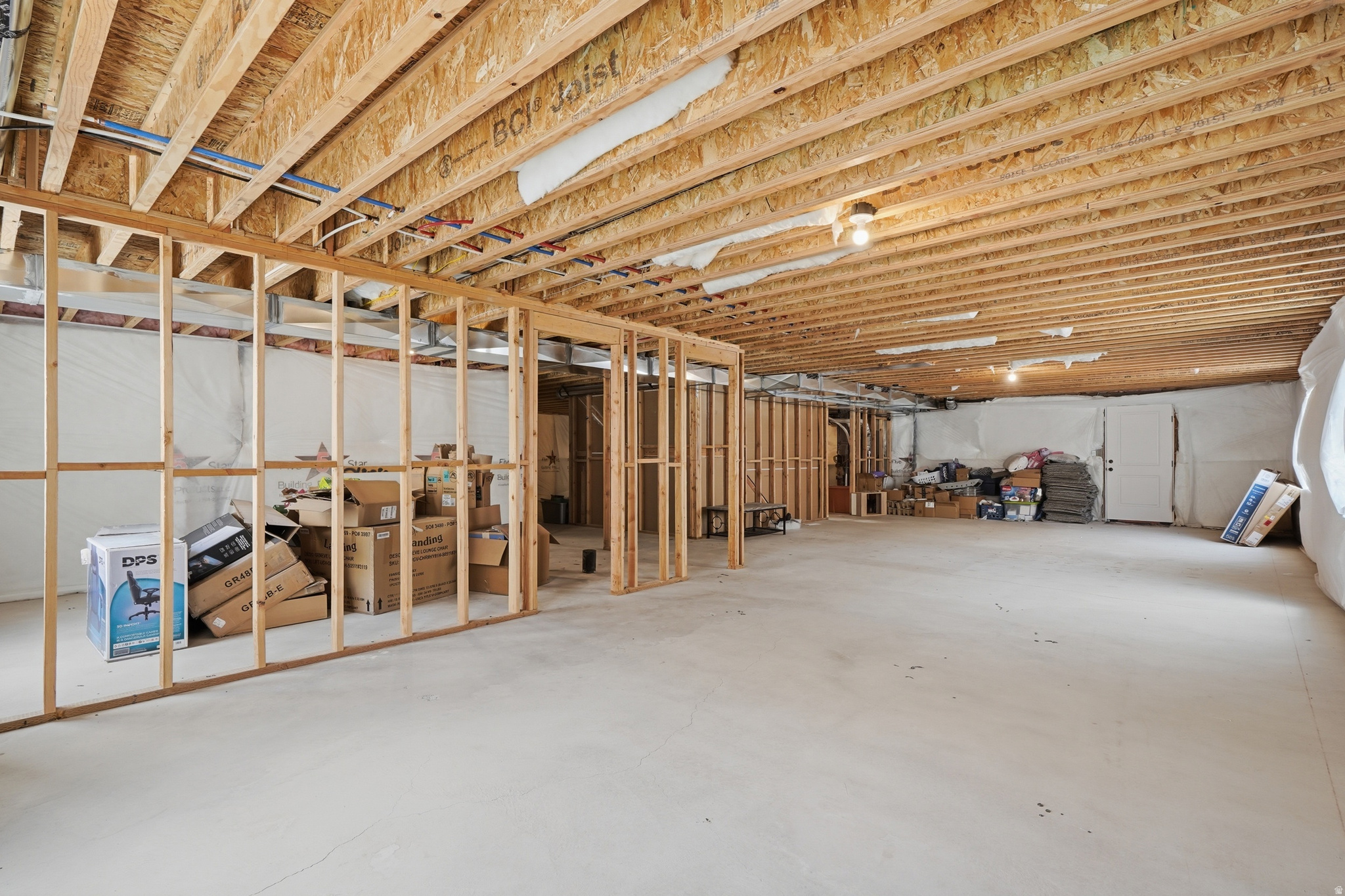 1186 N BUCKBOARD LN