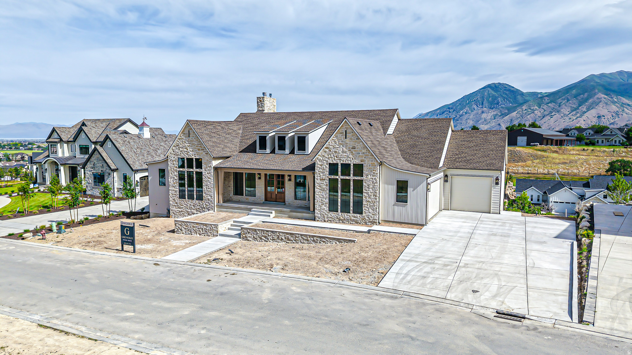 890 S SUMMIT CREEK DR #47