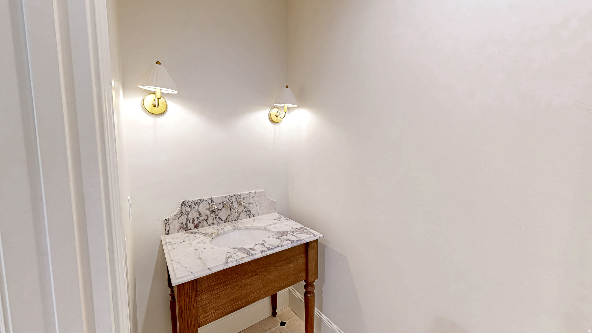 890 S SUMMIT CREEK DR #47