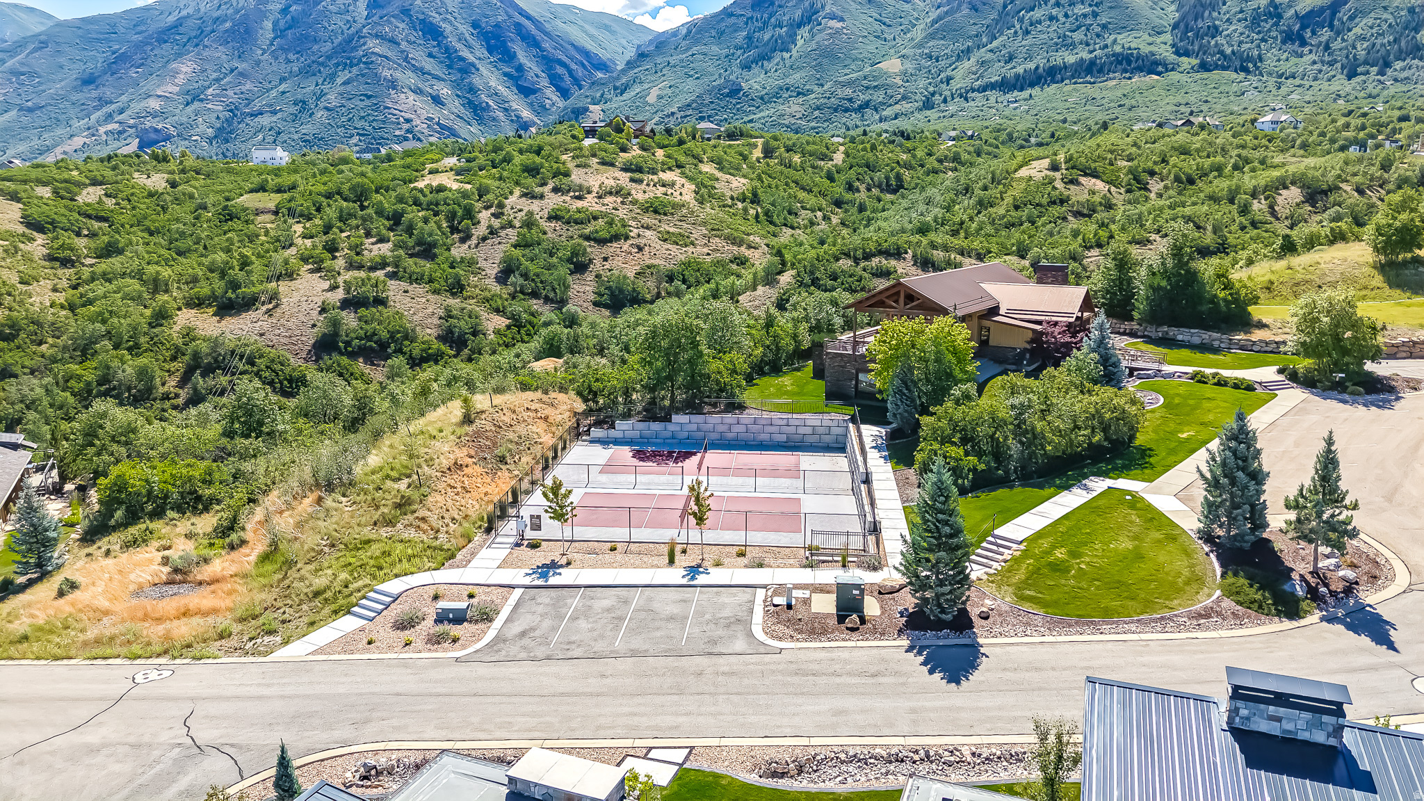 890 S SUMMIT CREEK DR #47