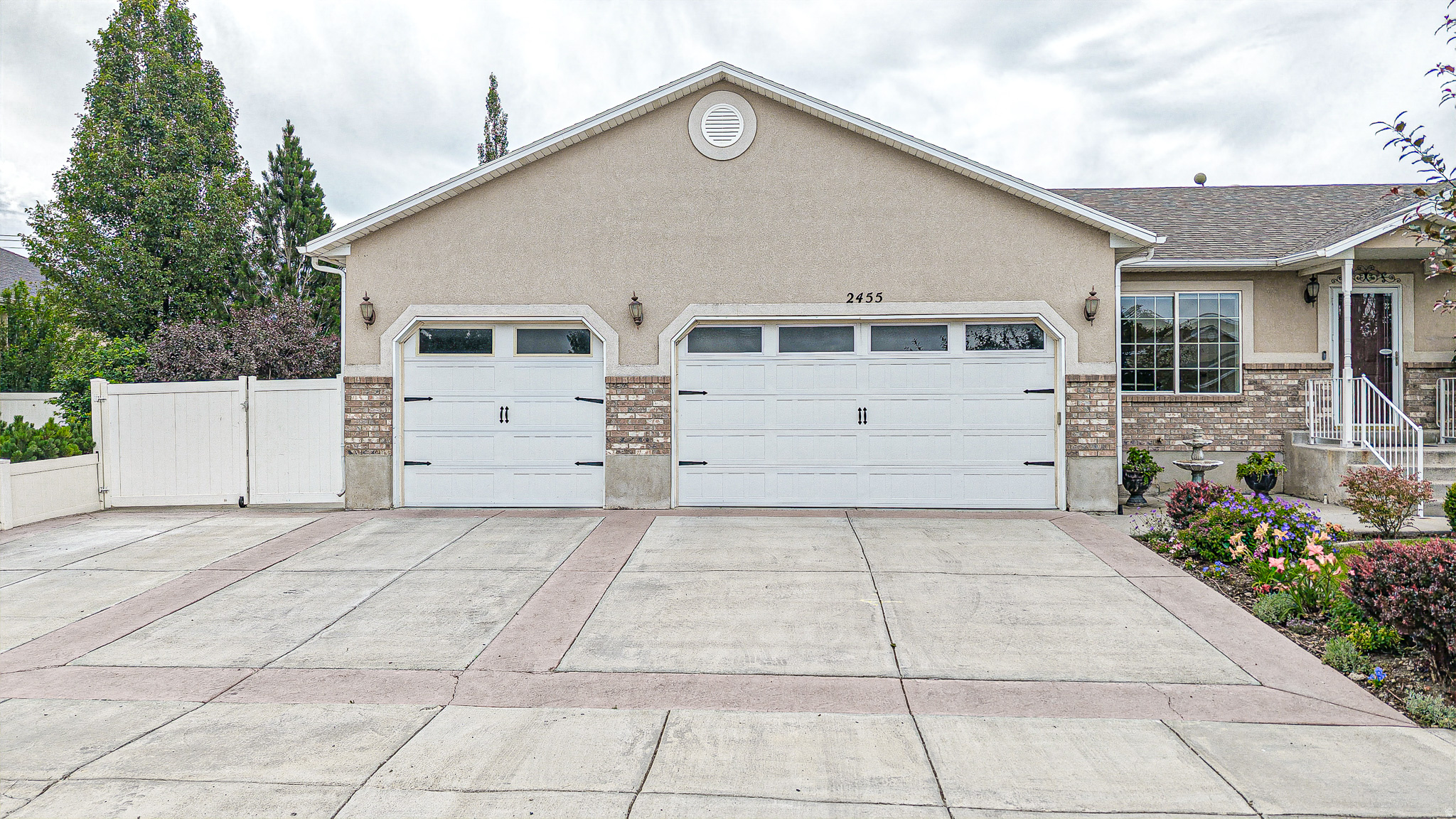 2455 W 1540 N