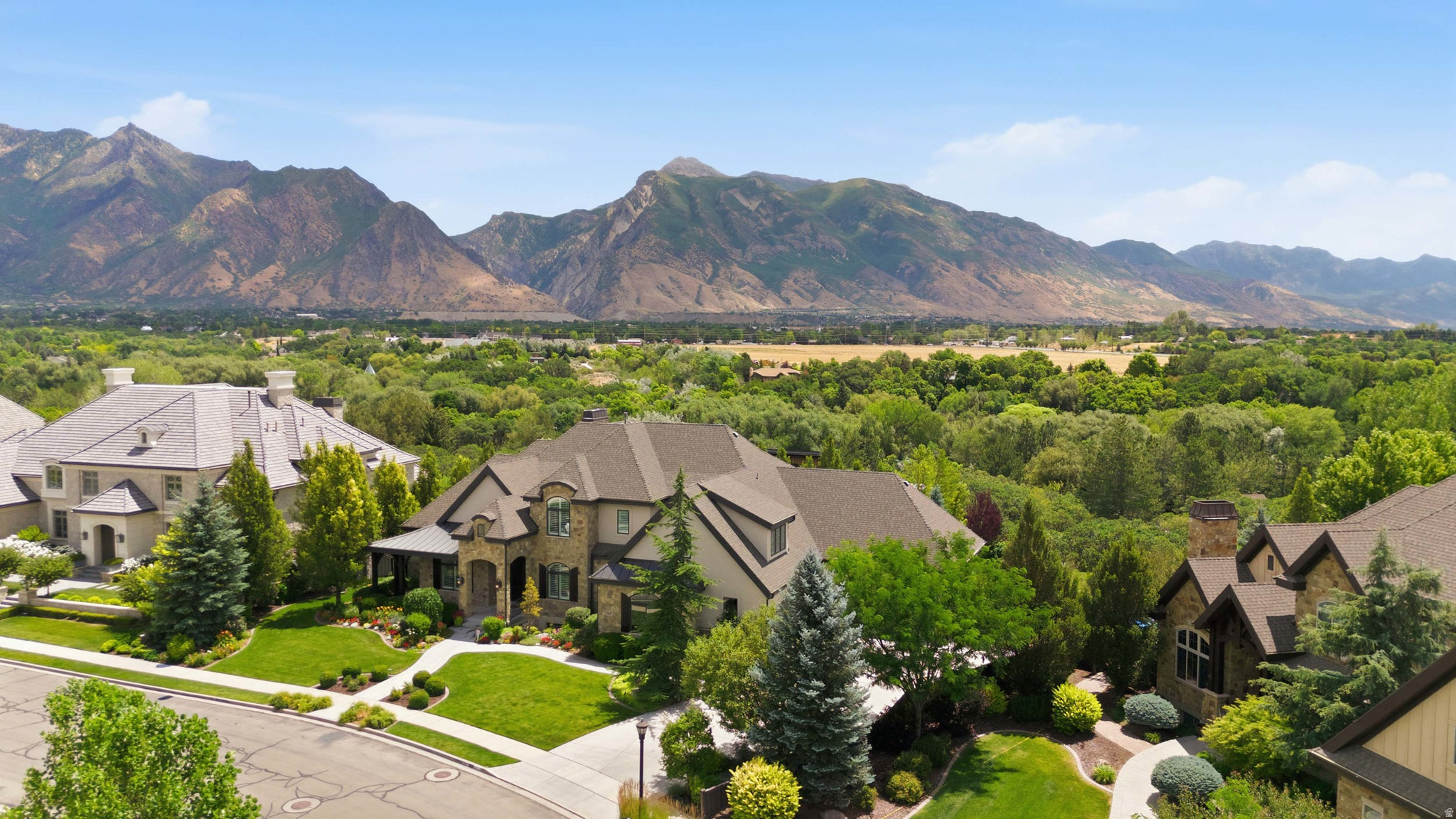6547 W NORMANDY WAY