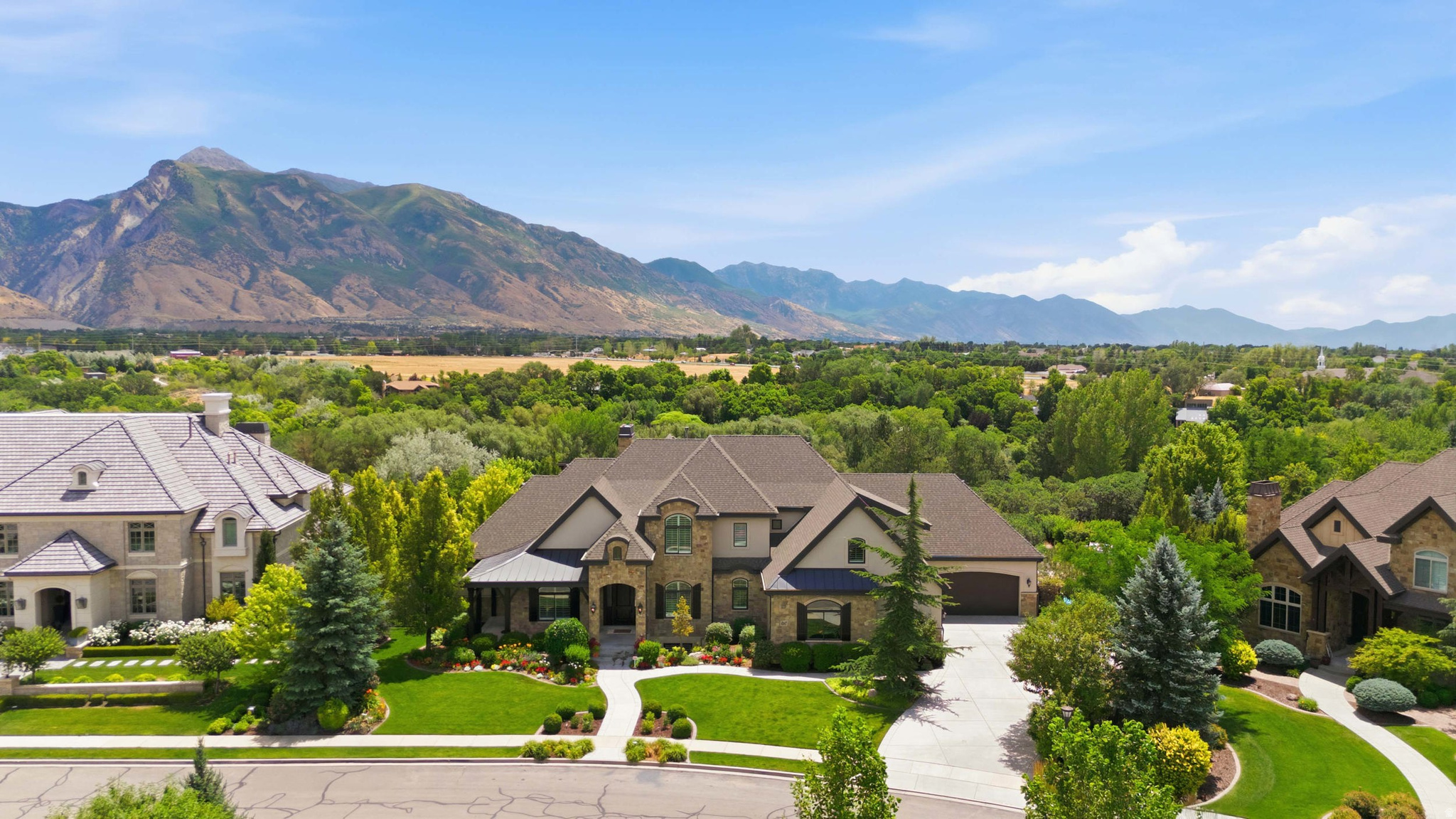 6547 W NORMANDY WAY