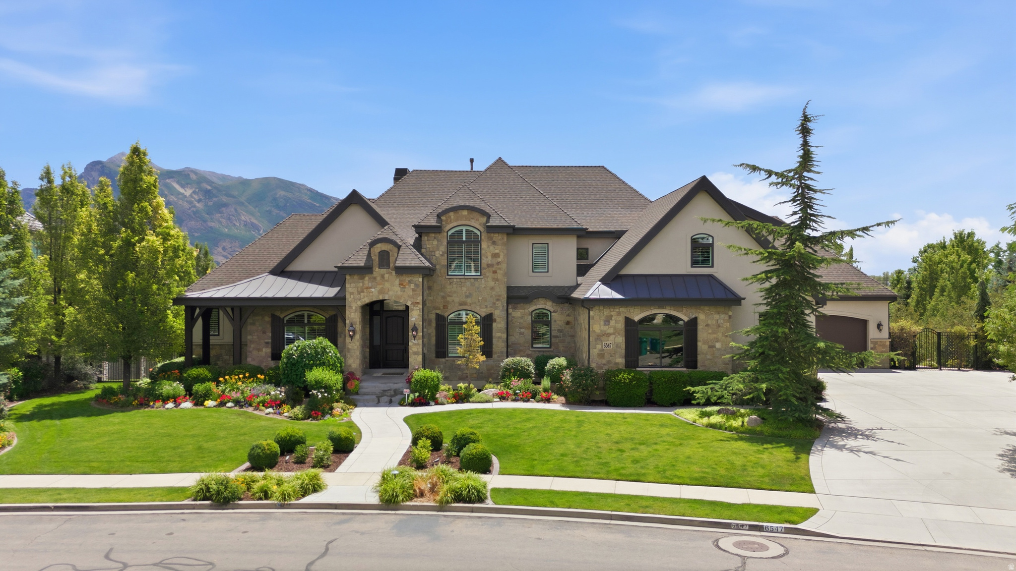 6547 W NORMANDY WAY