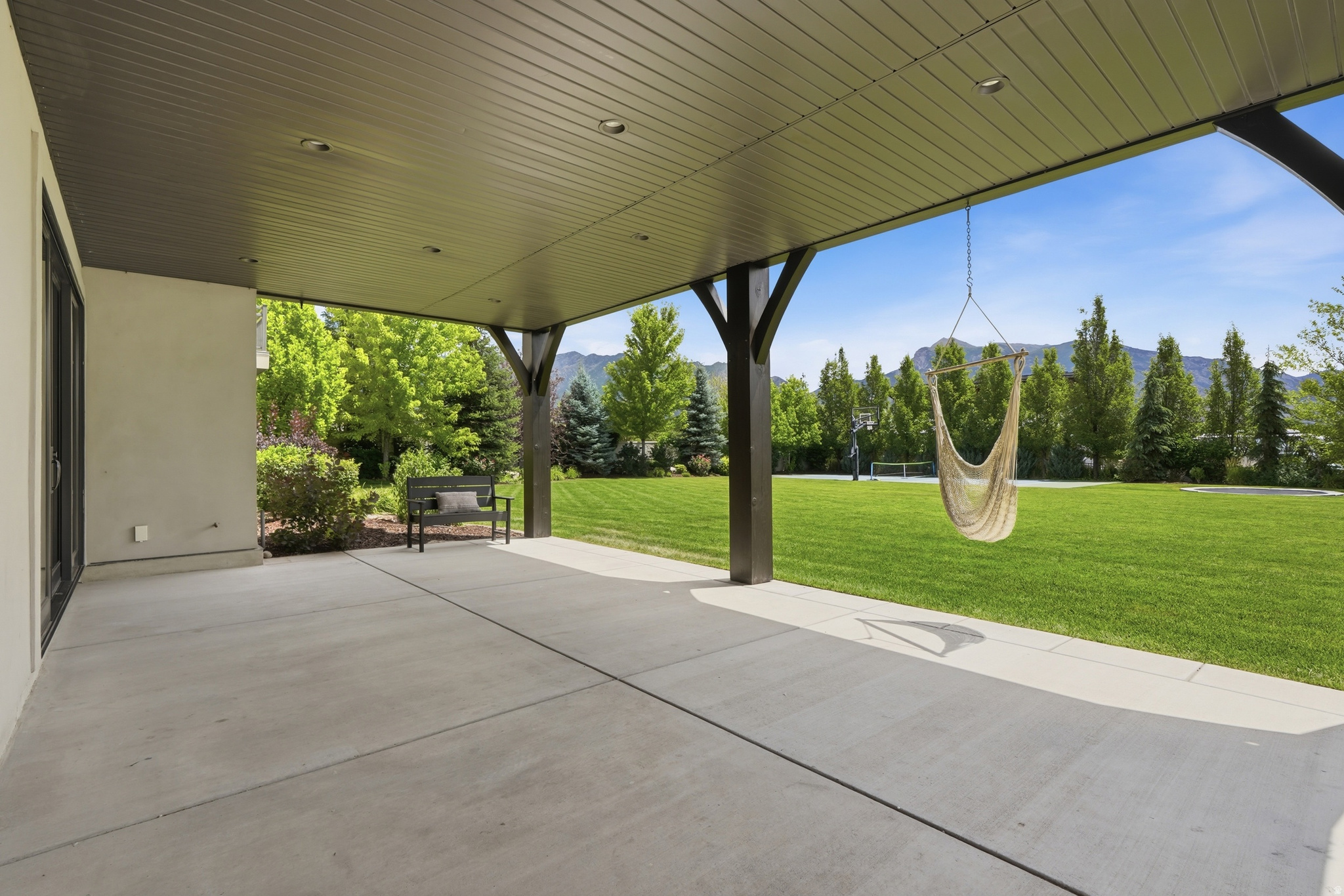 6547 W NORMANDY WAY