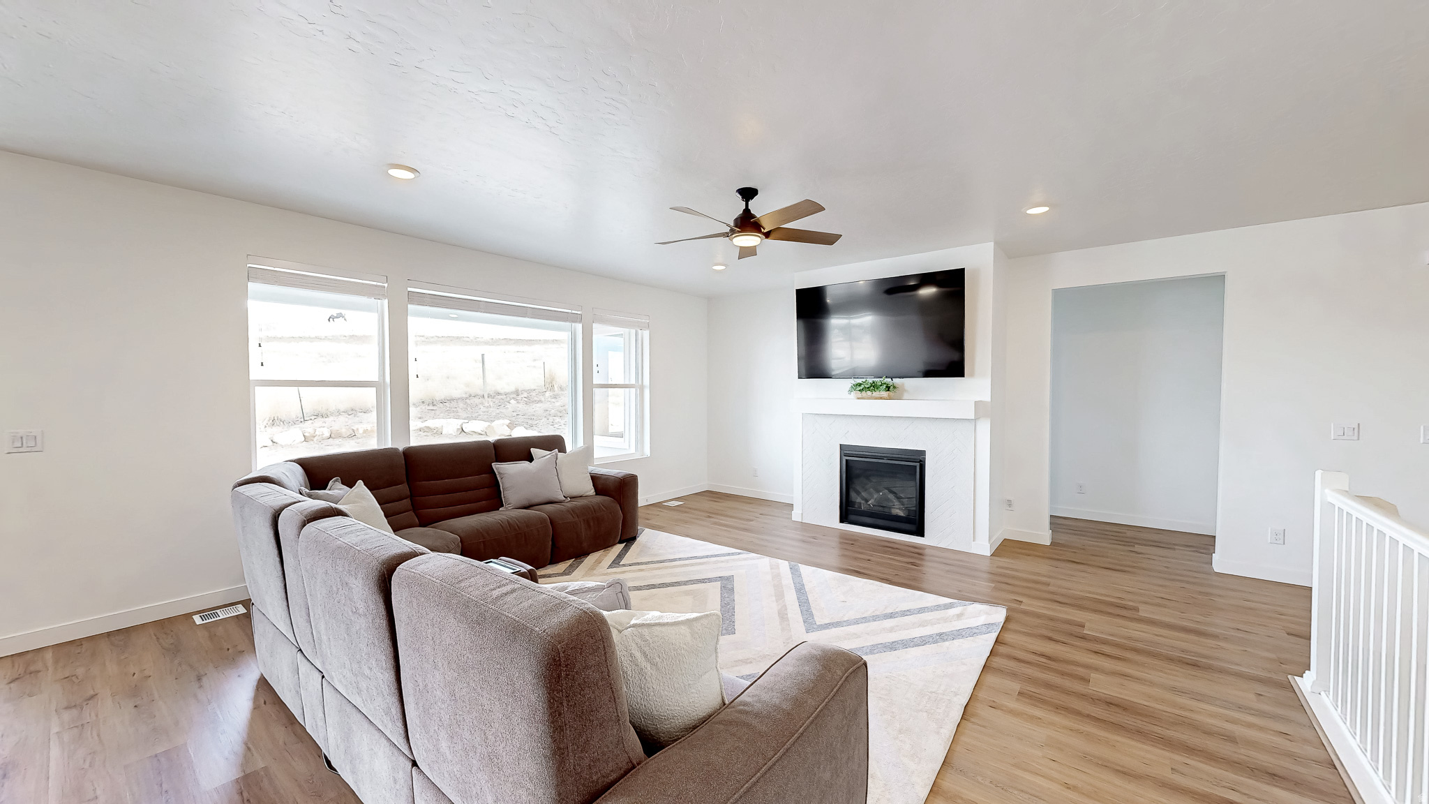 872 W UNION BENCH DR