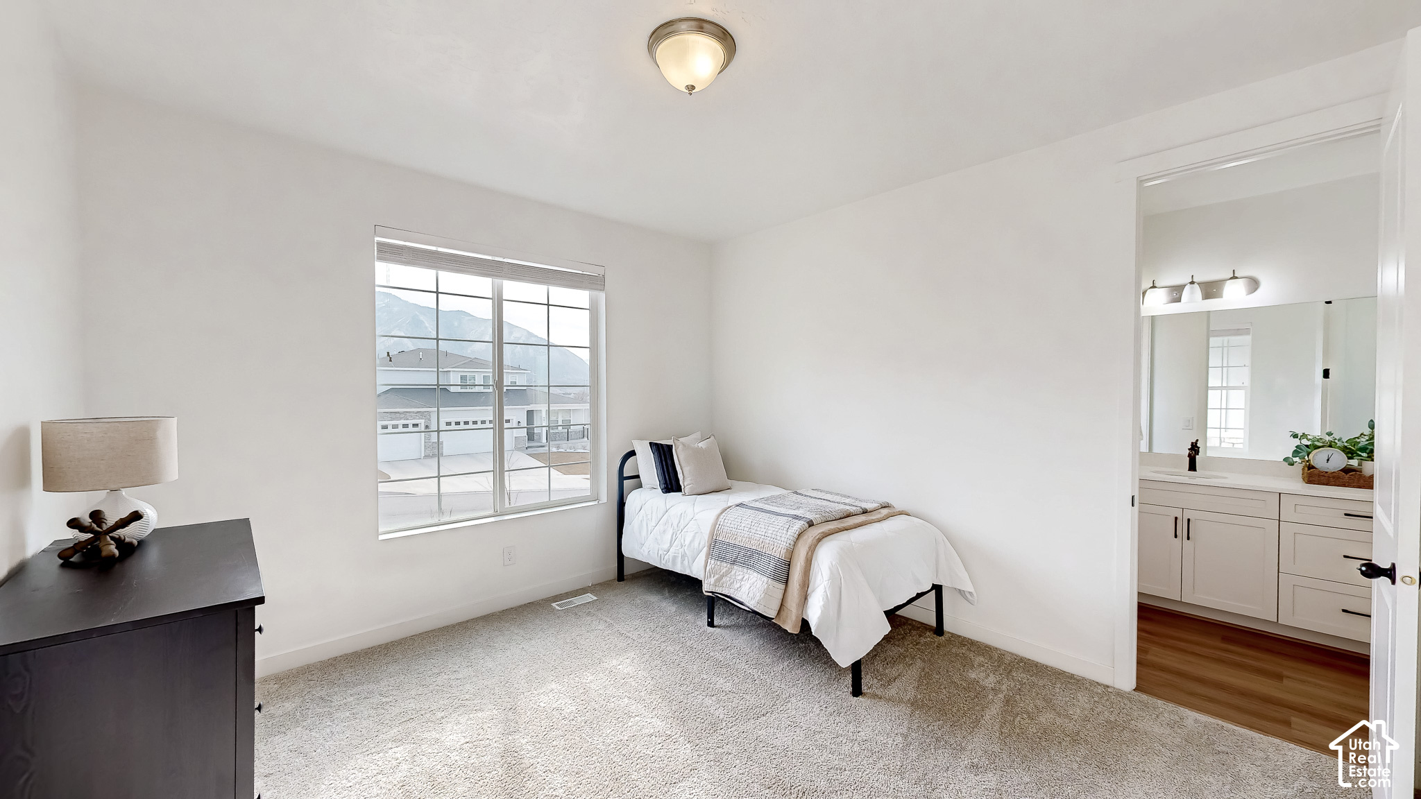 872 W UNION BENCH DR