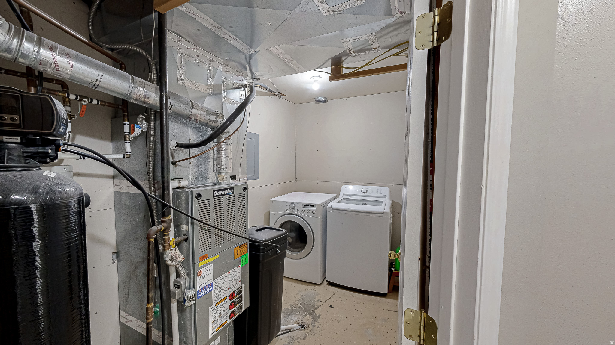 1567 S 280 W