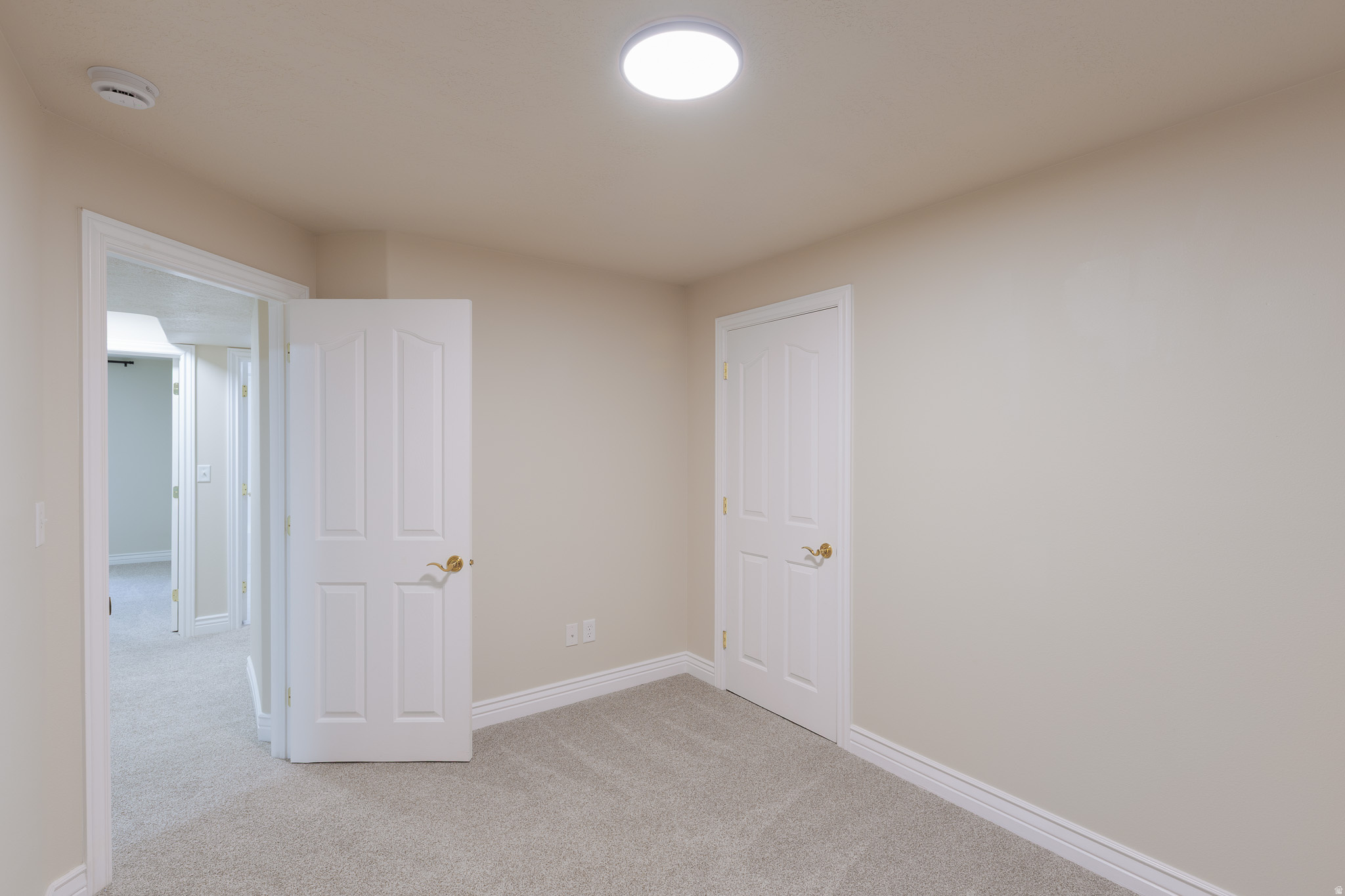 9579 N APPLE CT