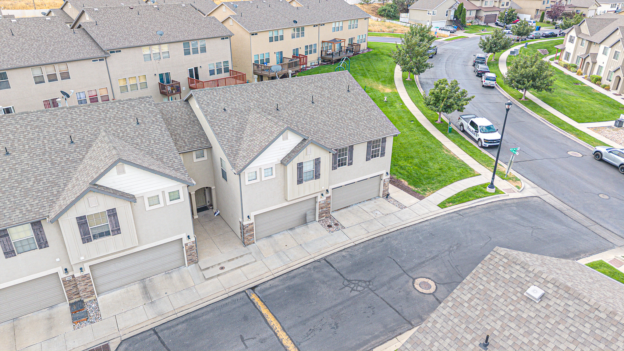 1226 LILY PAD DR