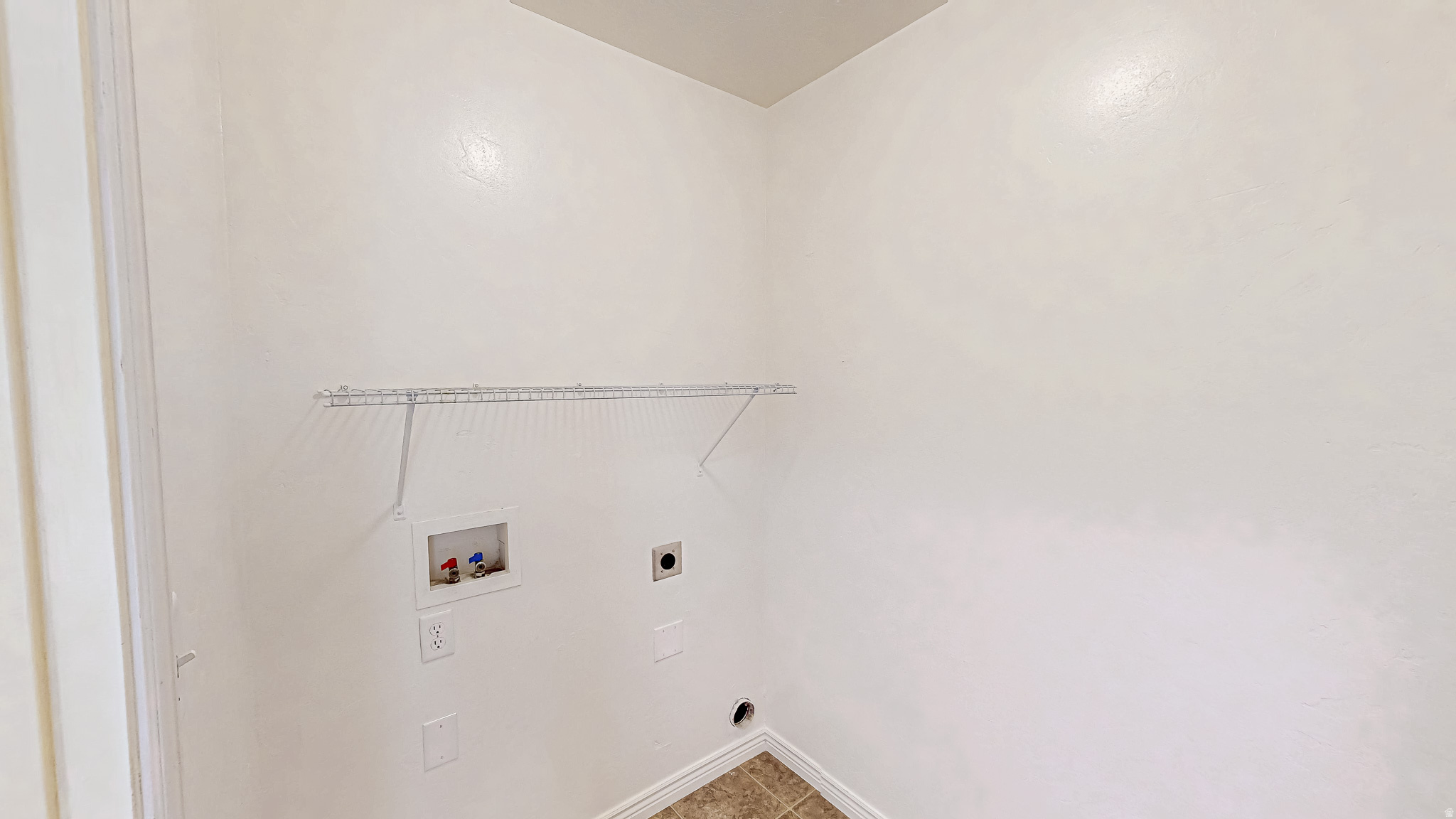 1226 LILY PAD DR