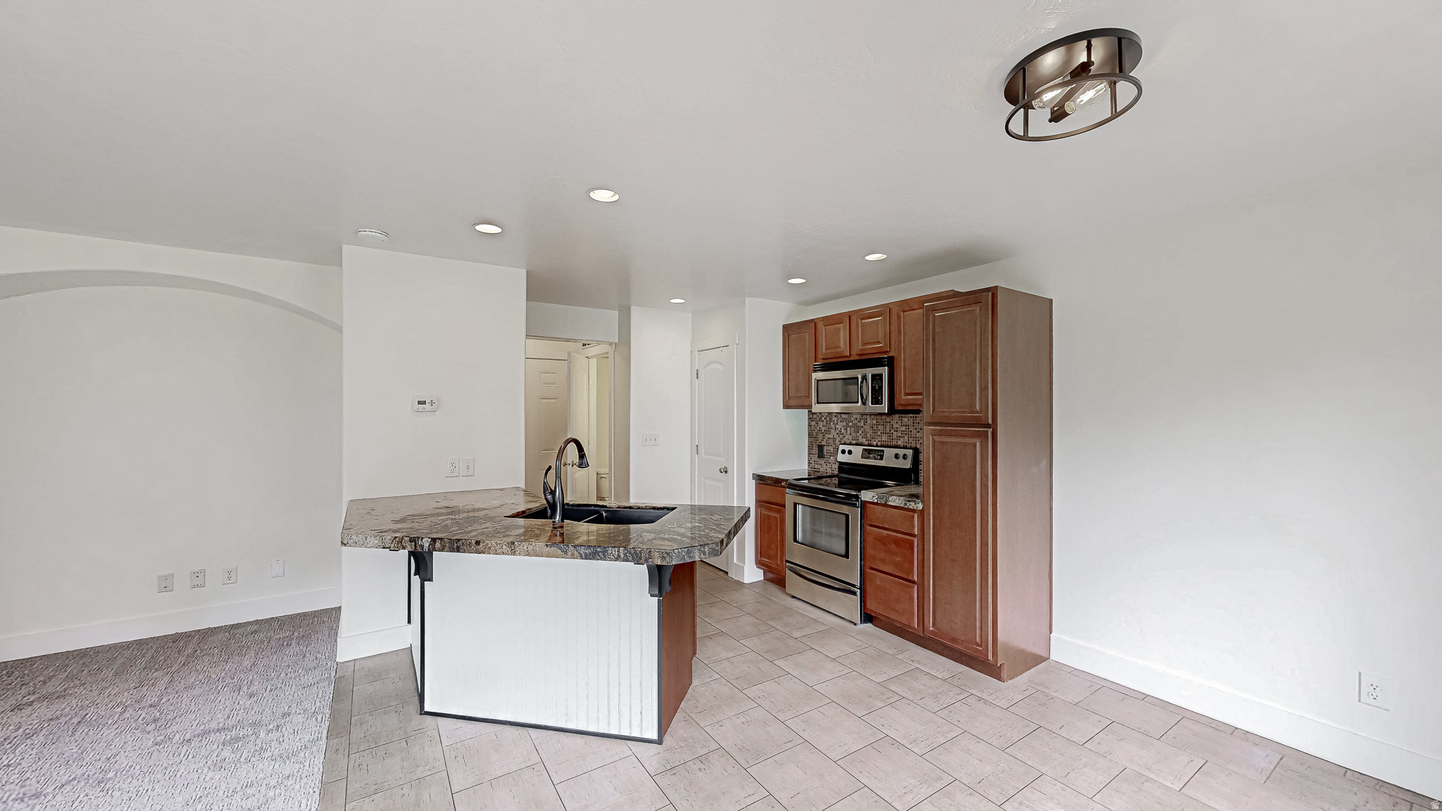 1226 LILY PAD DR