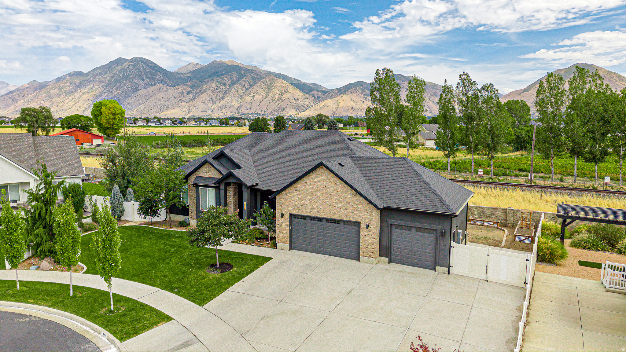 244 N MAPLE BEND DR #71