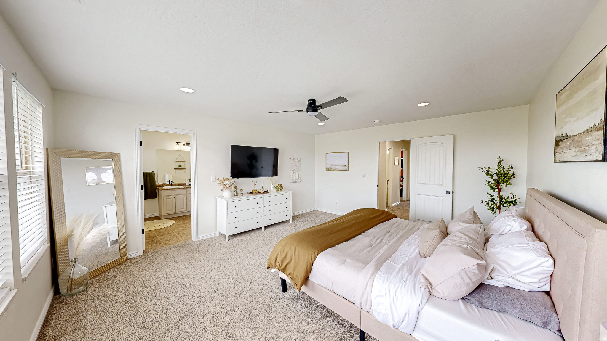 1207 FIREFLY DR