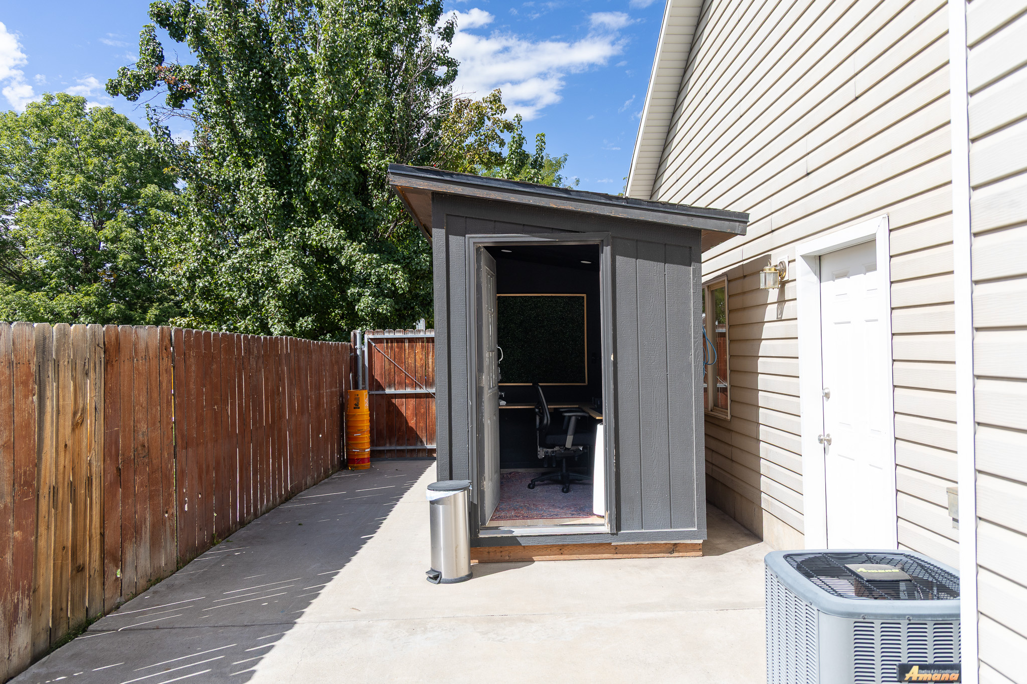 424 N 2220 W