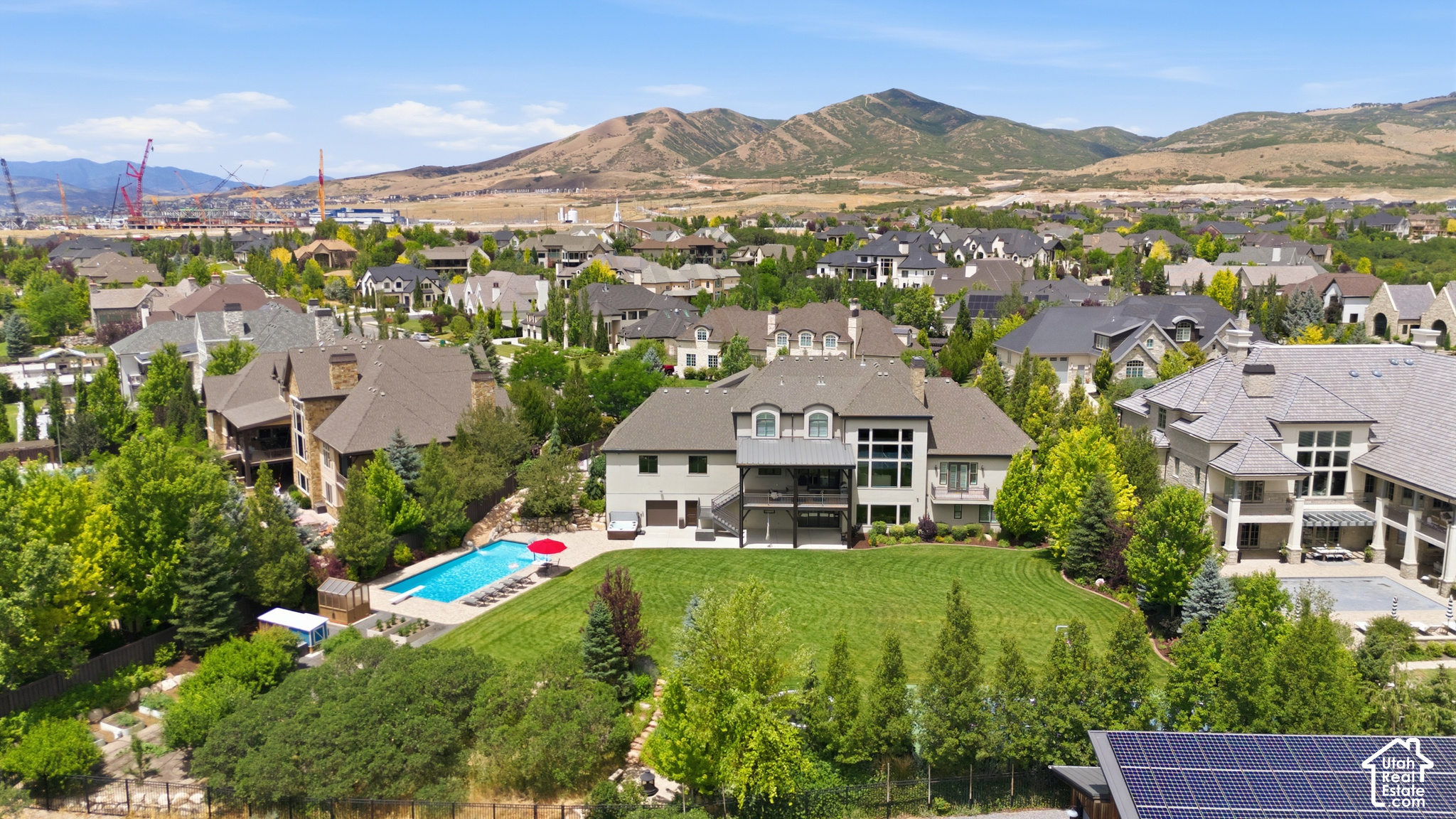 6547 W NORMANDY WAY