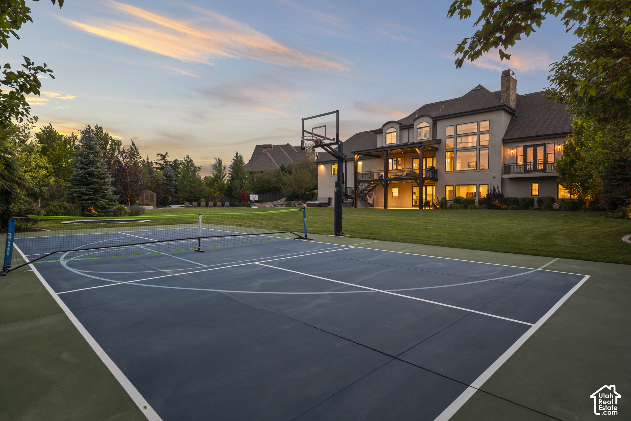 6547 W NORMANDY WAY