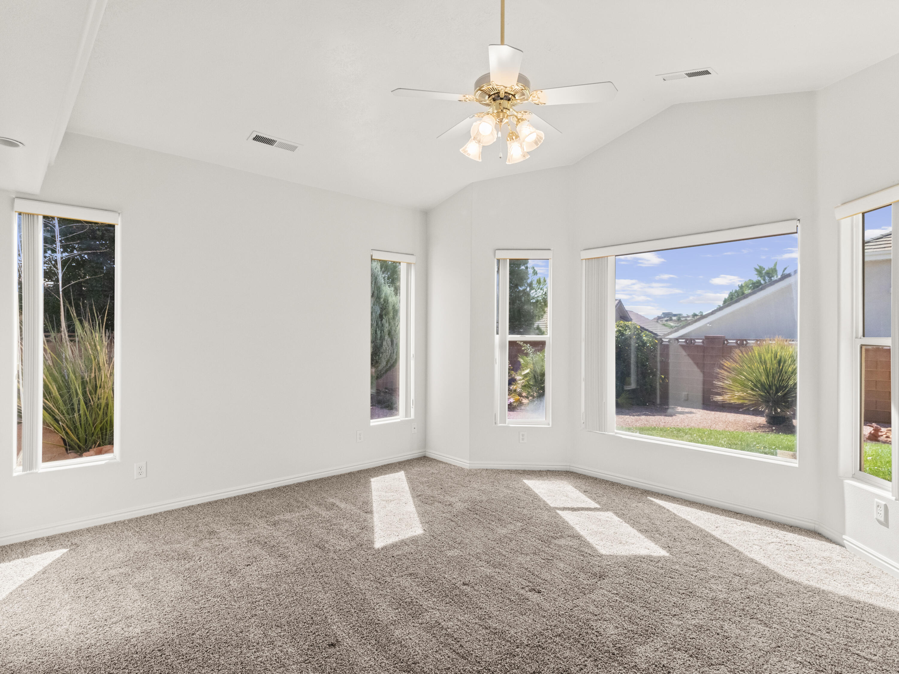 1237 W Green Springs Heights North DR N