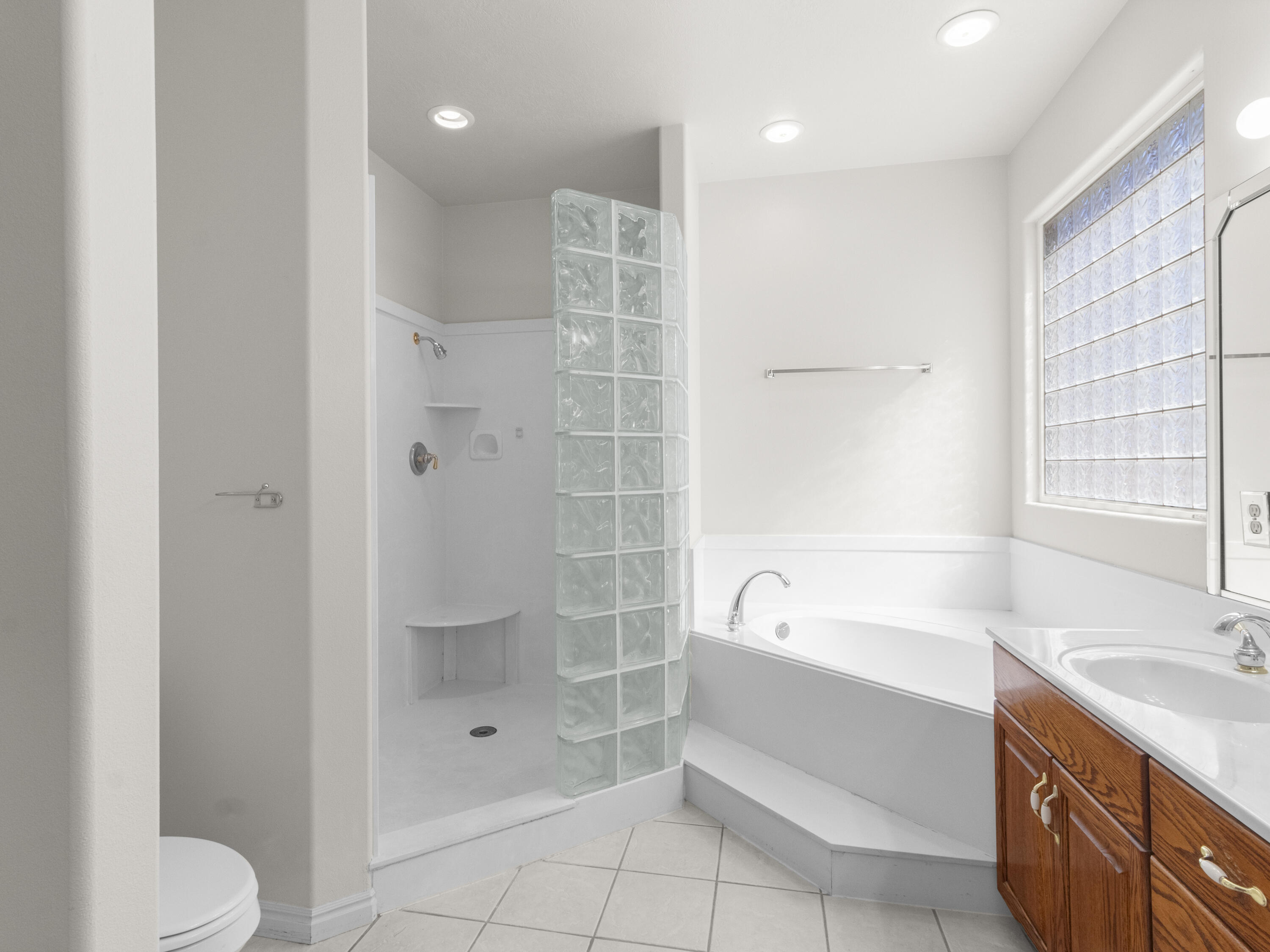 1237 W Green Springs Heights North DR N