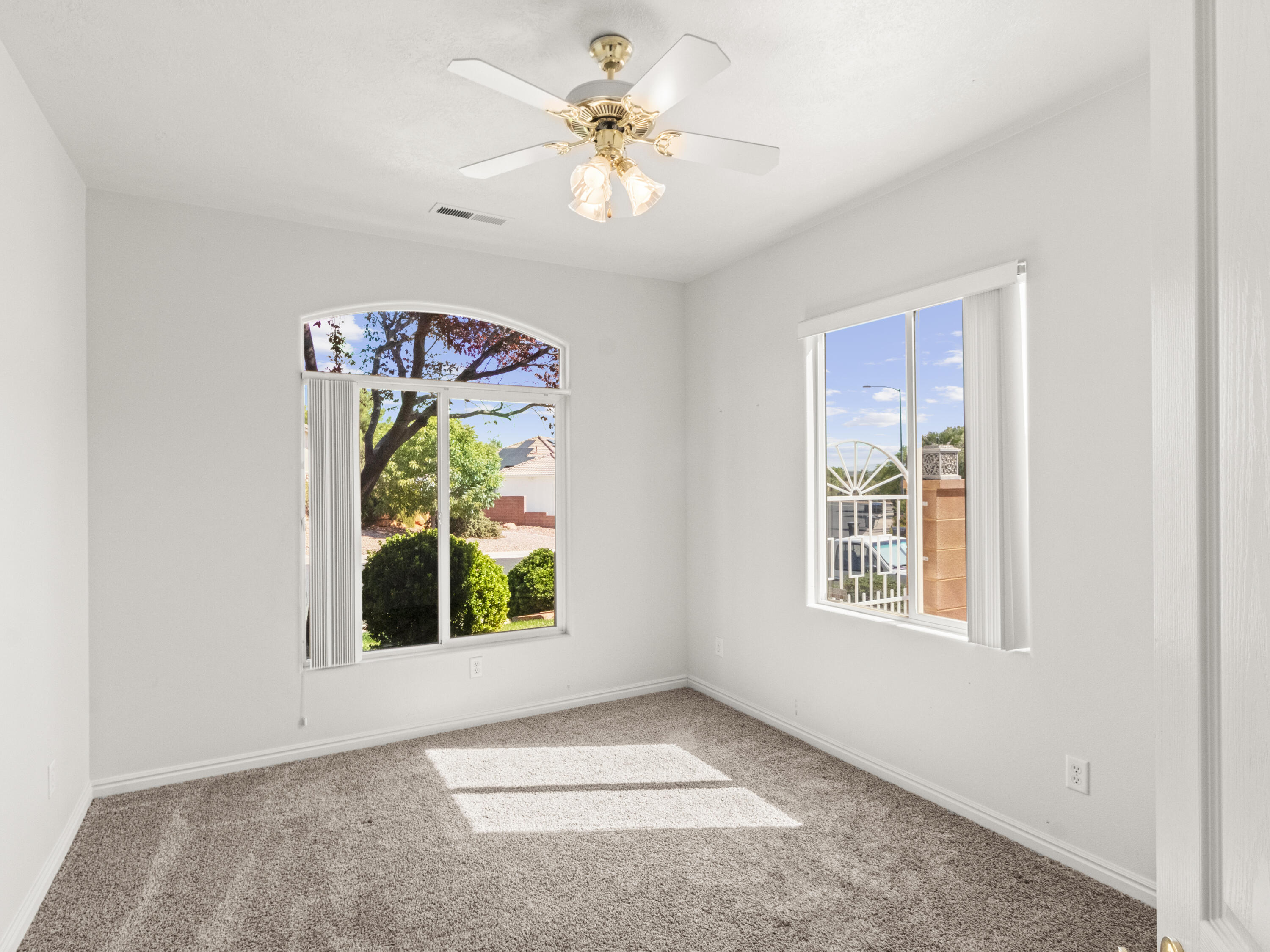 1237 W Green Springs Heights North DR N