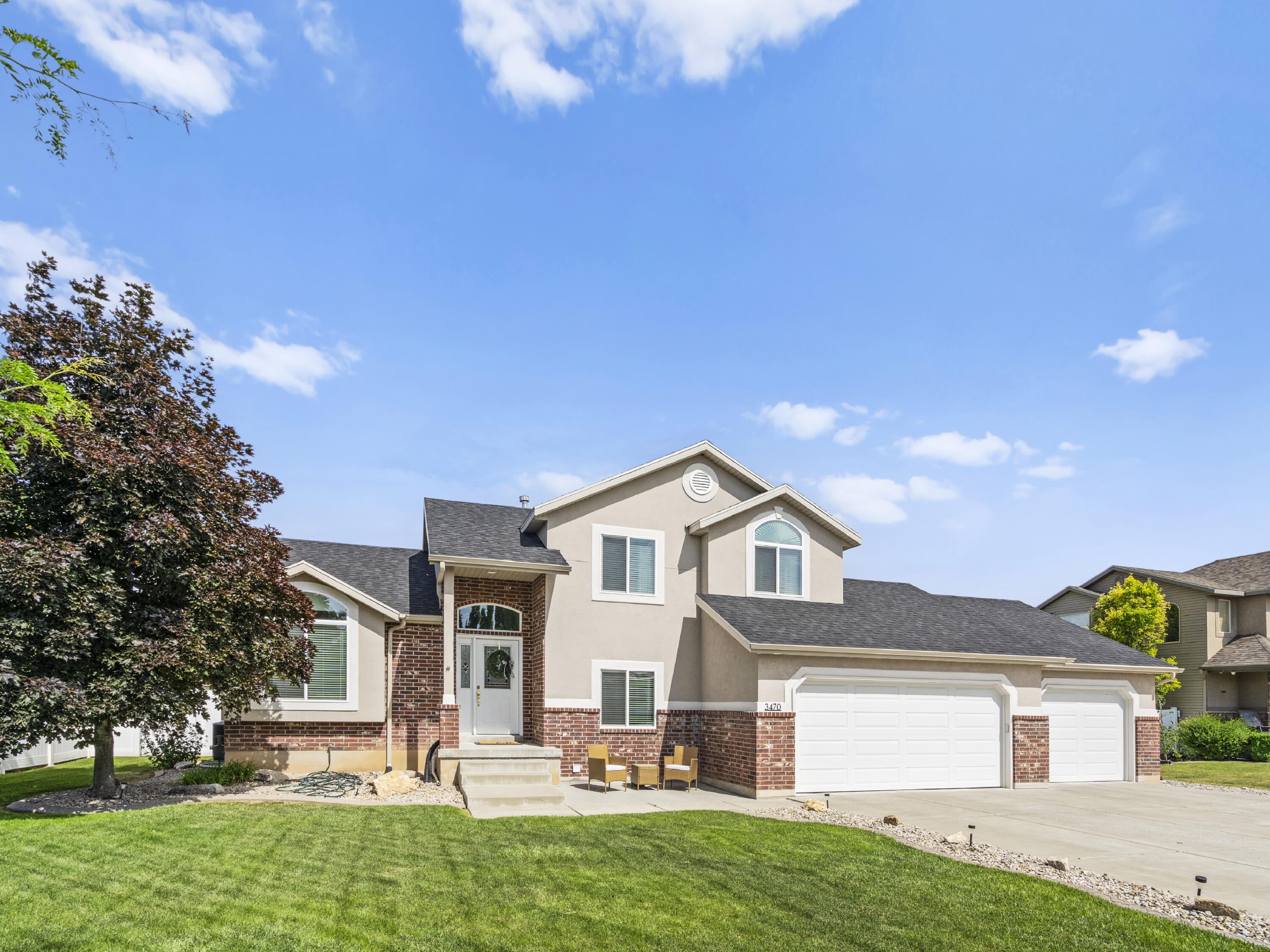 3470 N 2675 W