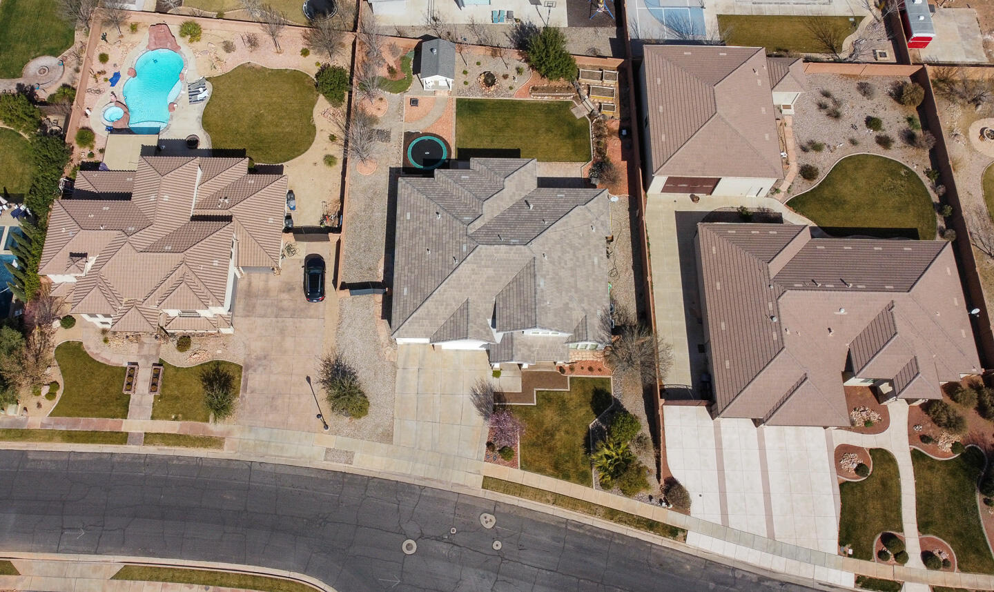 152 W Sage LN