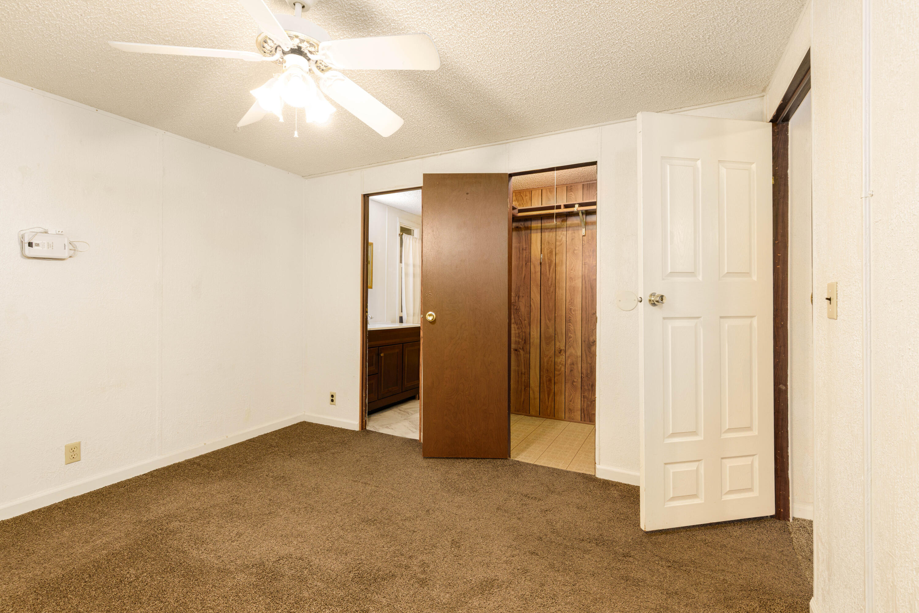 520 N 325 W