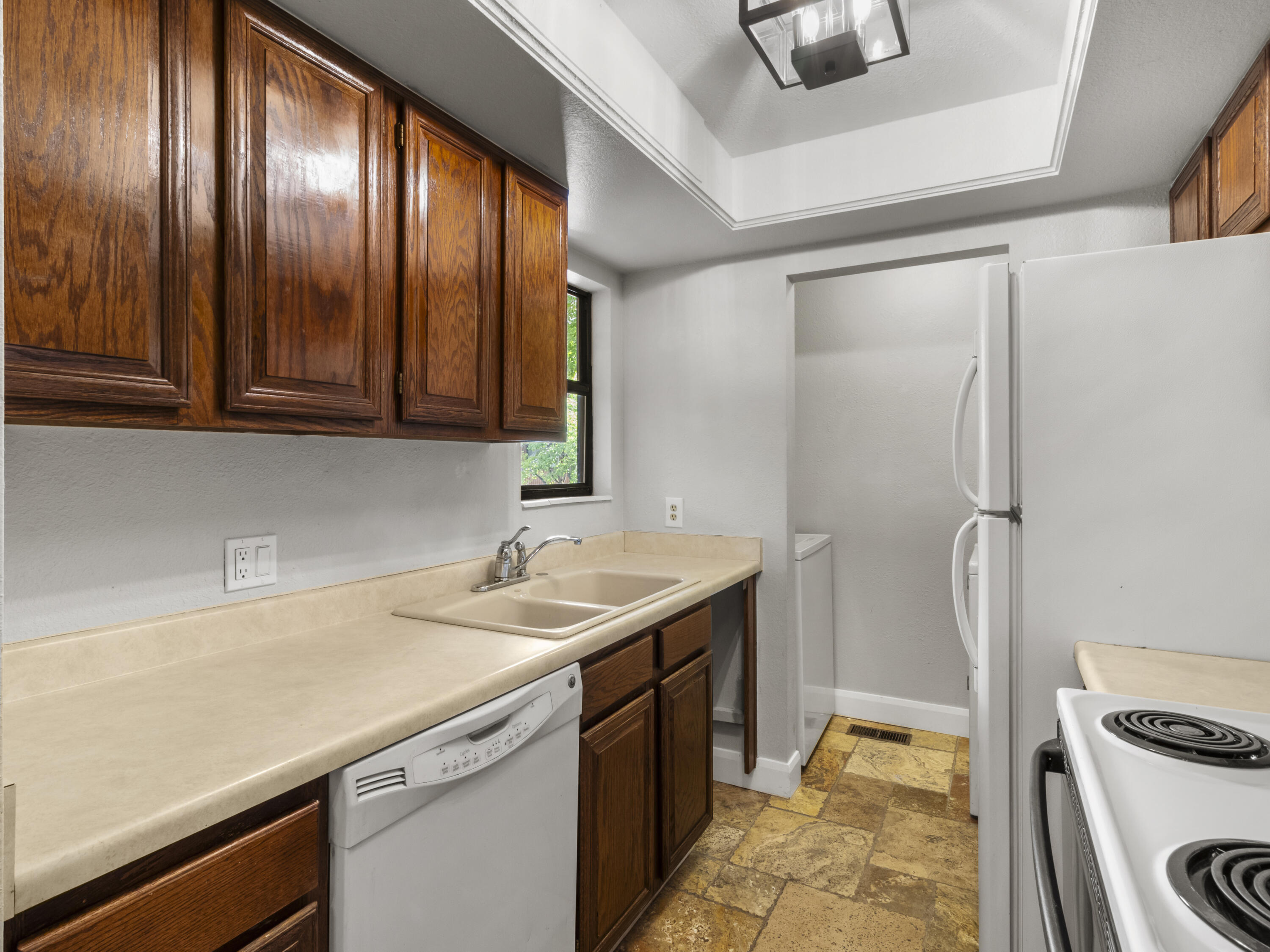 6844 Countrywoods Cir CIR 5E